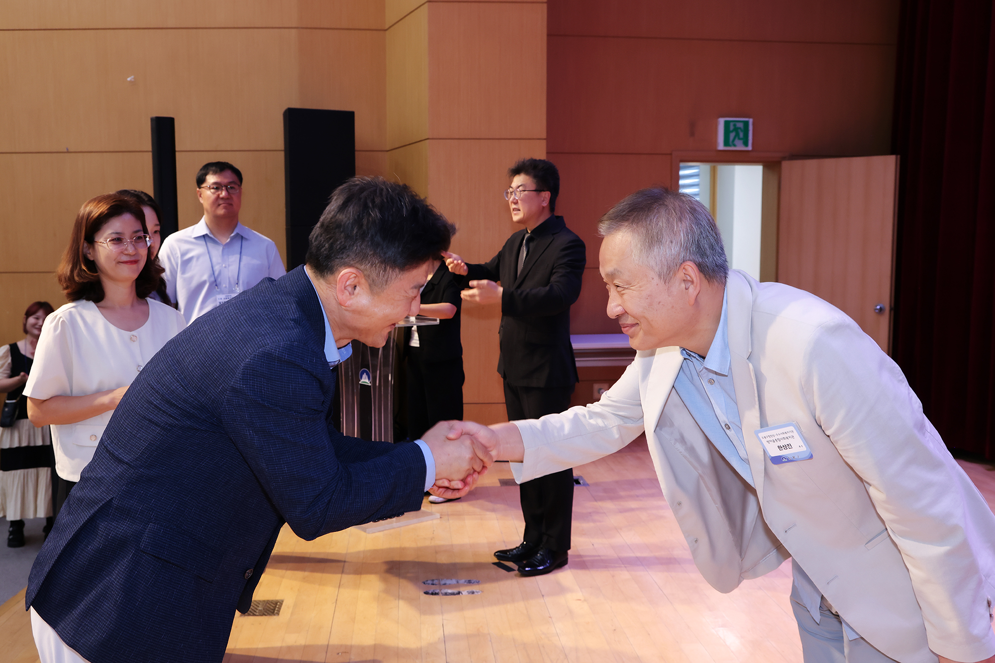 사회복지인의 날 기념행사 -사진찾기 해당 썸네일입니다