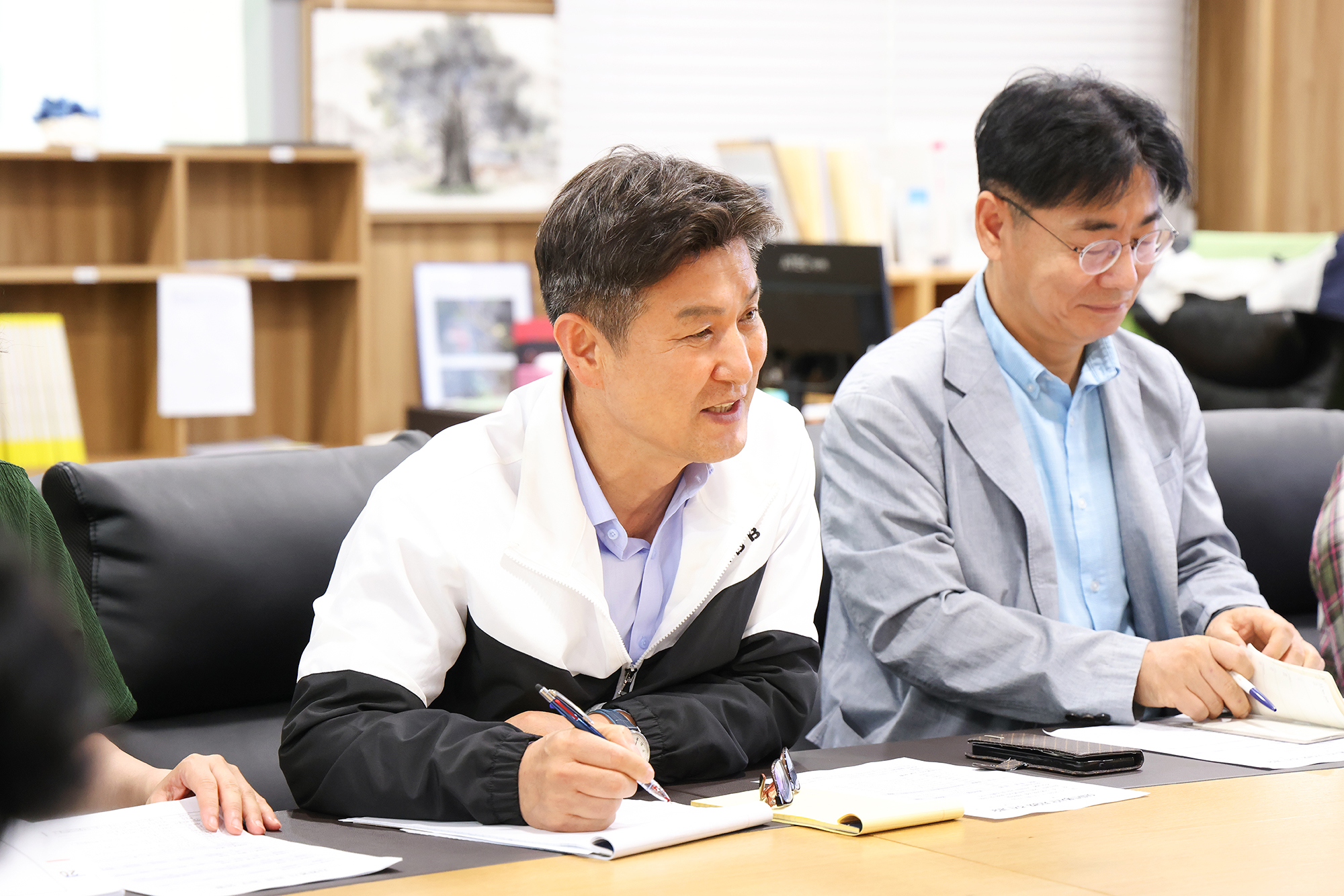 아파트 봉사단 차담회 해당 썸네일입니다