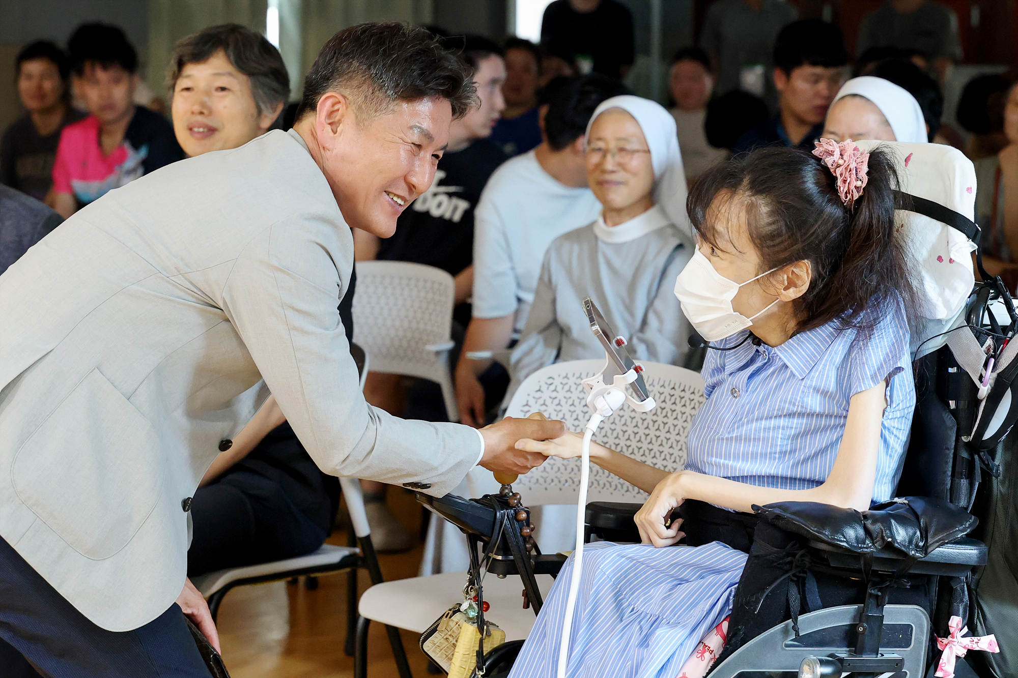 두둥두둥 행복 나눔 버스킹 해당 썸네일입니다