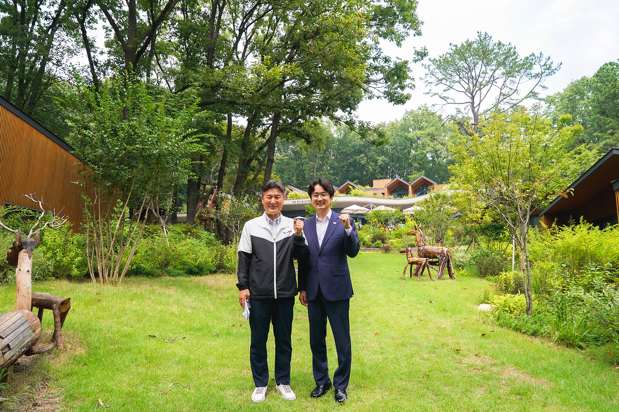자연휴양림 ''수락휴'' 방문 해당 썸네일입니다