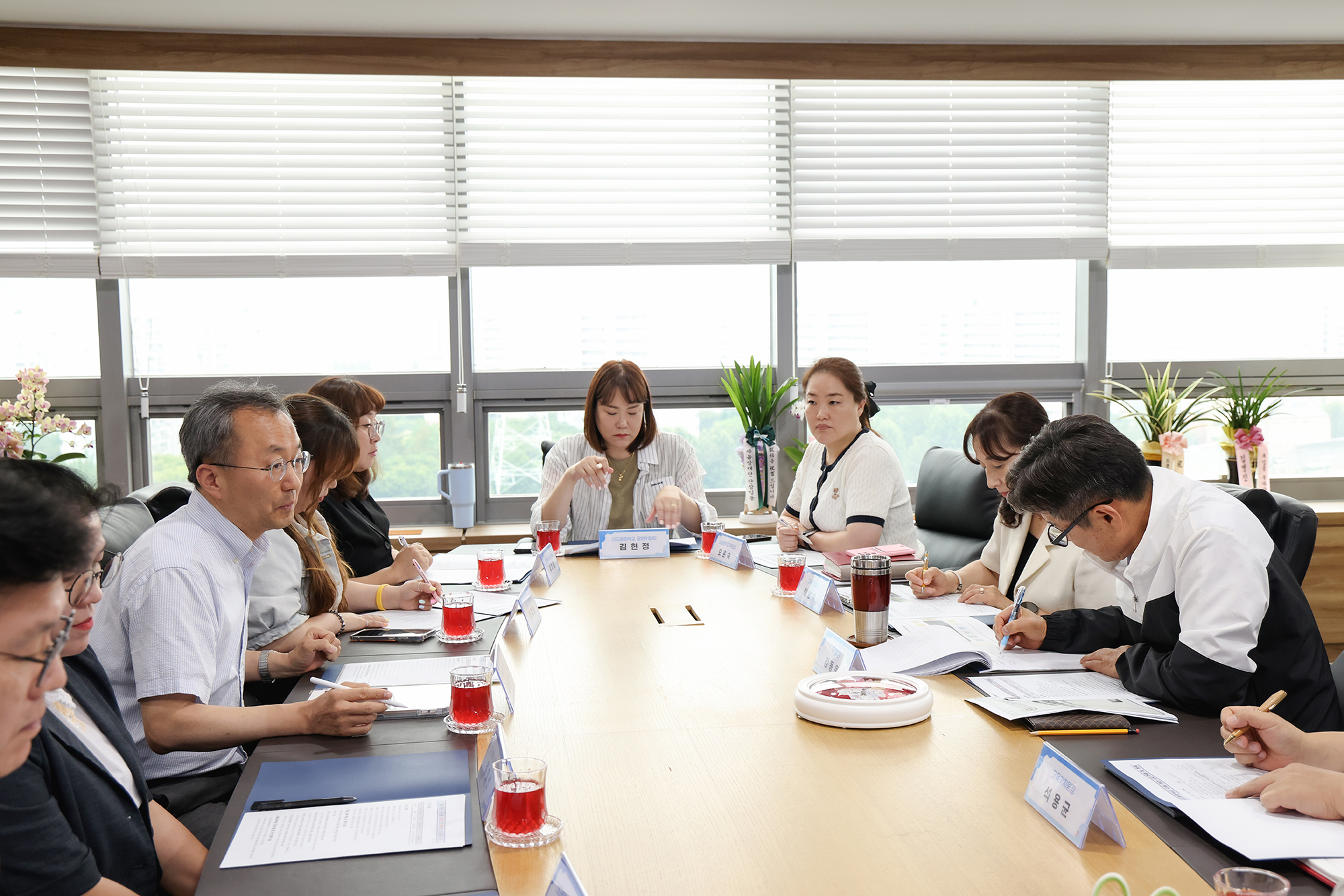 신도봉중 학부모회, 학교운영위원회 차담회 해당 썸네일입니다