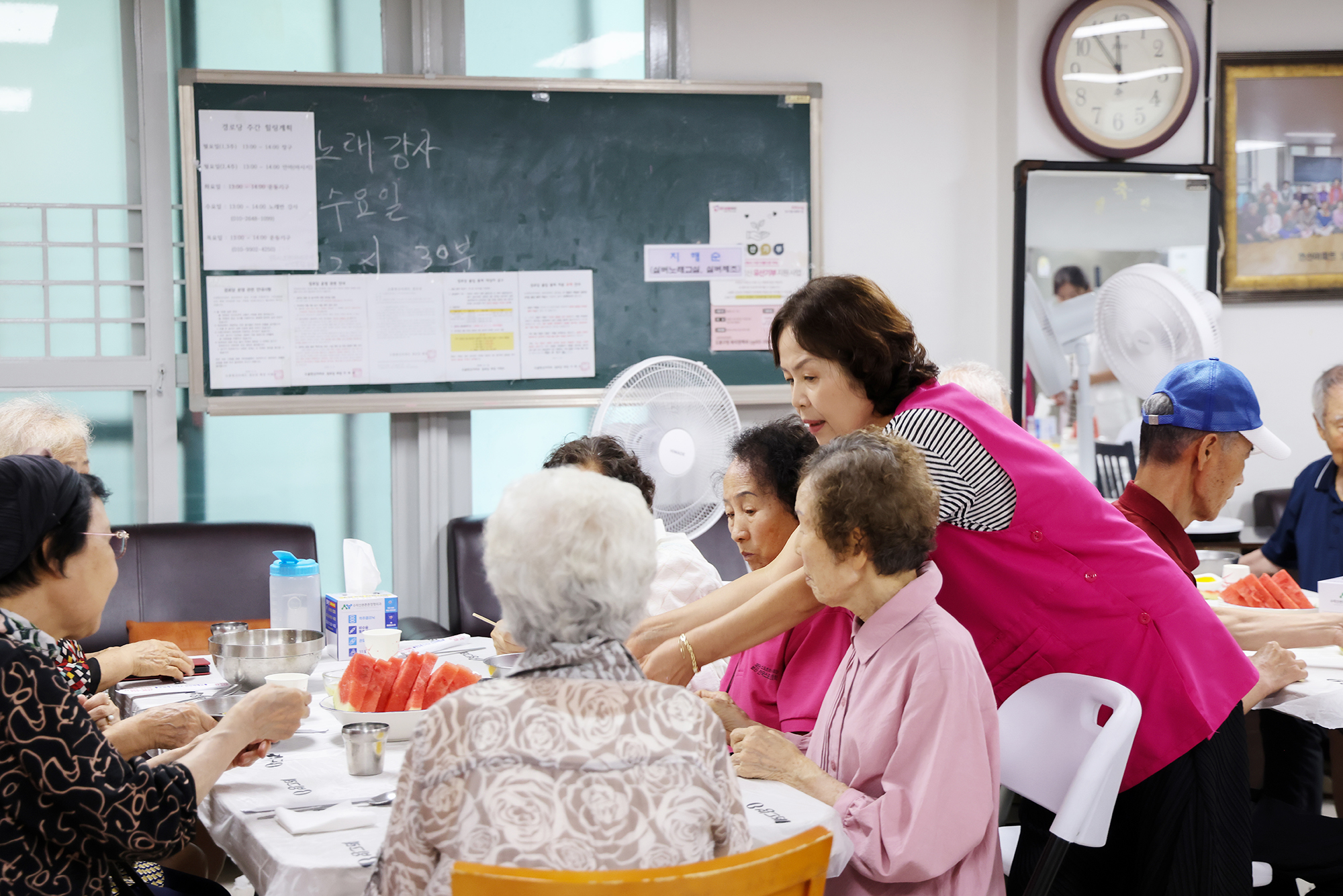 도봉한신아파트봉사단 짜장면 나눔 해당 썸네일입니다