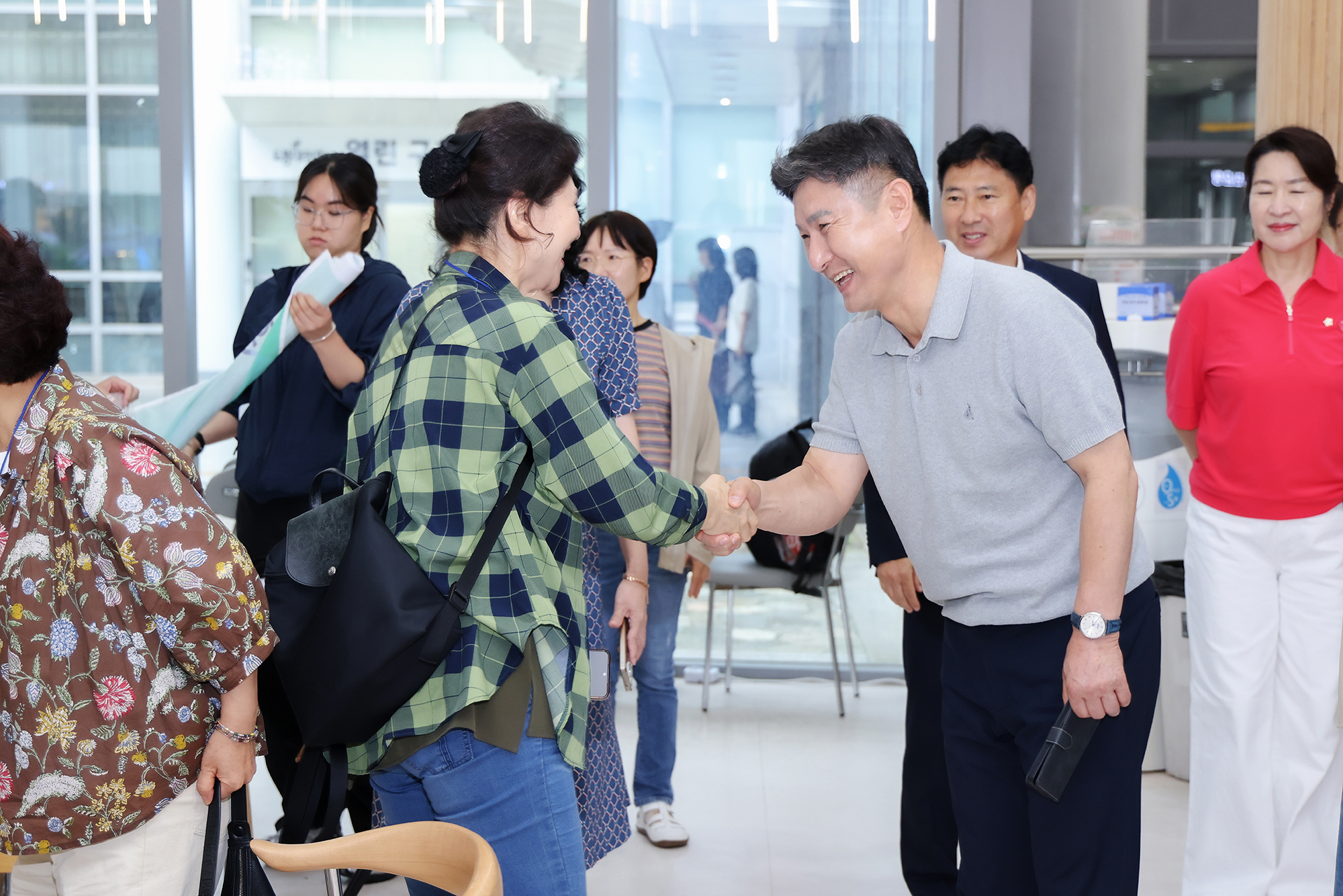주민참여예산위원회 워크숍 환송 해당 썸네일입니다