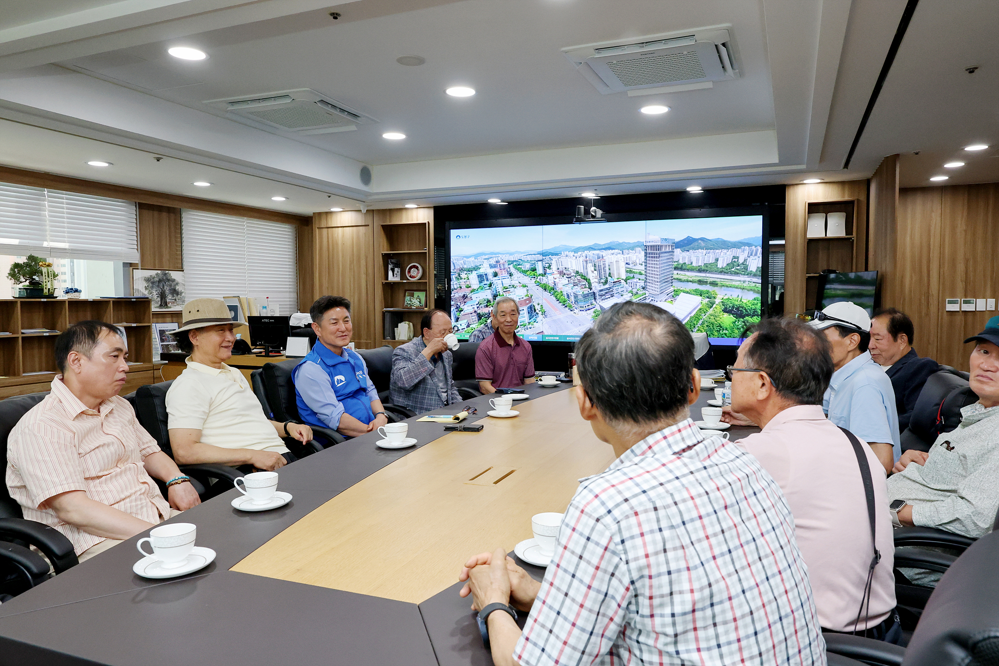 세심천 동우회 간담회 해당 썸네일입니다
