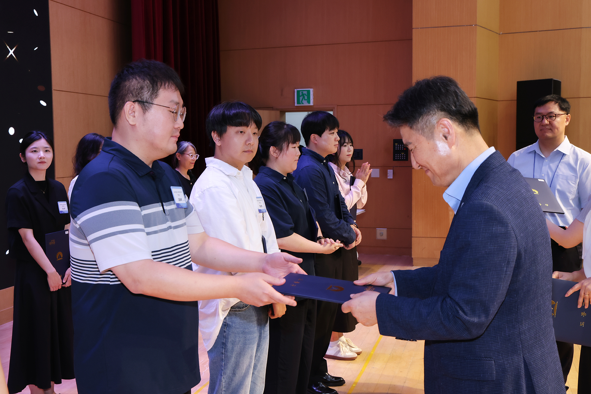 사회복지인의 날 기념행사 -사진찾기 해당 썸네일입니다