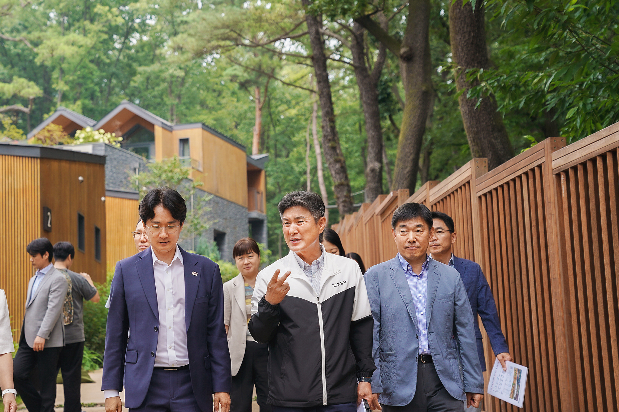 자연휴양림 ''수락휴'' 방문 해당 썸네일입니다