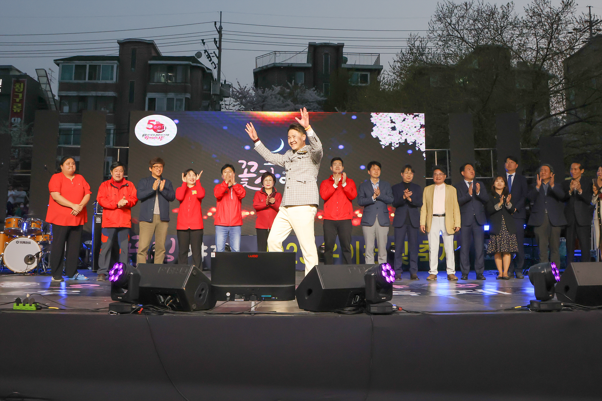  오감만족 꽃길야행 우이천 빛축제 02 해당 썸네일입니다