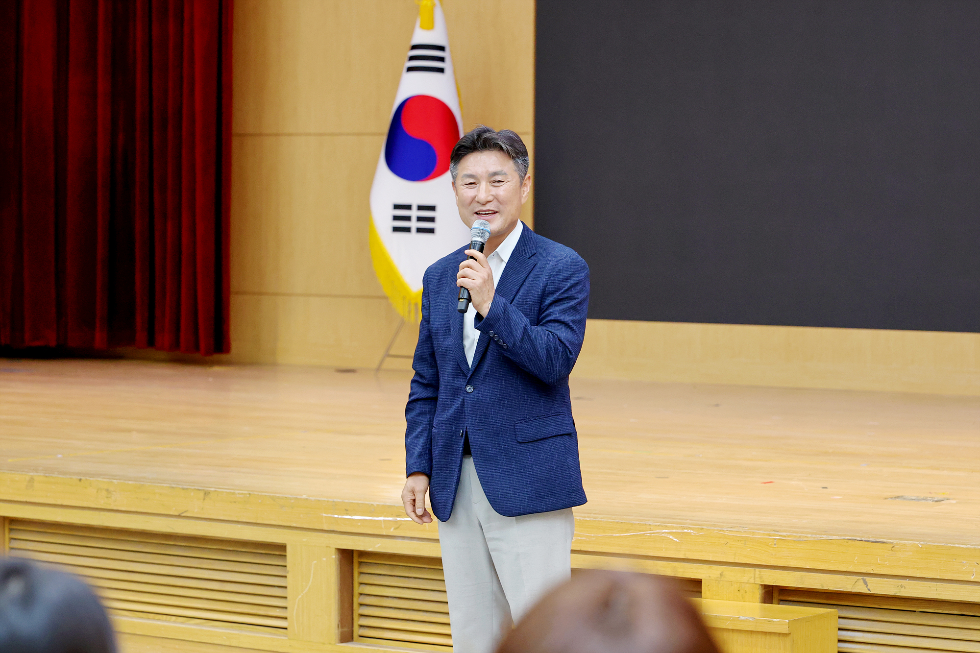 직원 임용장 수여식 해당 썸네일입니다