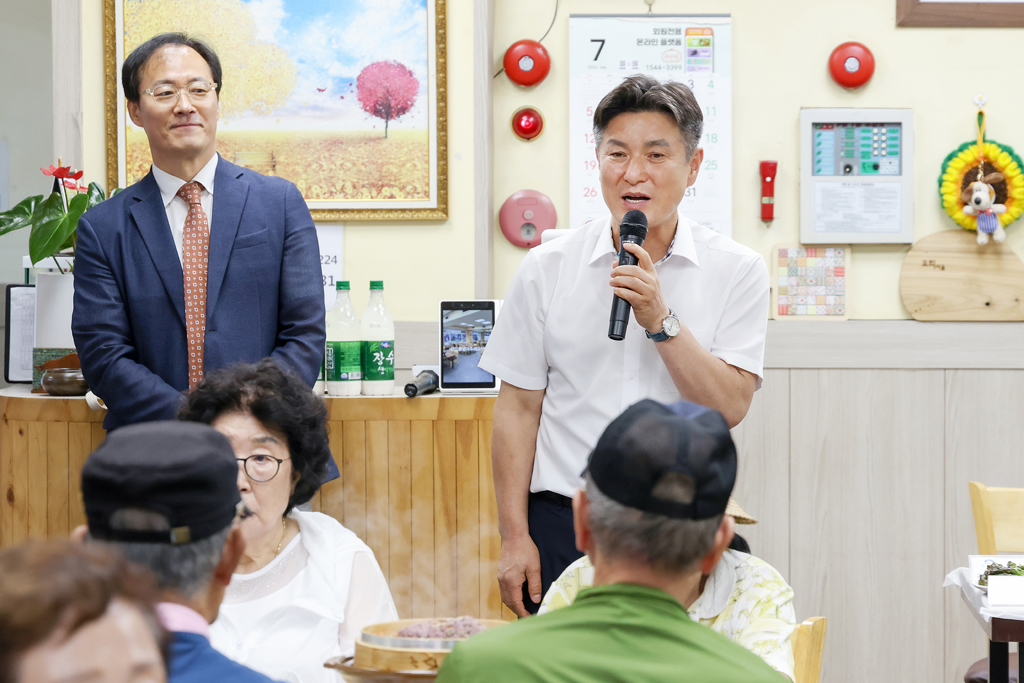 쌍문1동 지역사회보장협의체 어르신 복달임 행사 해당 썸네일입니다