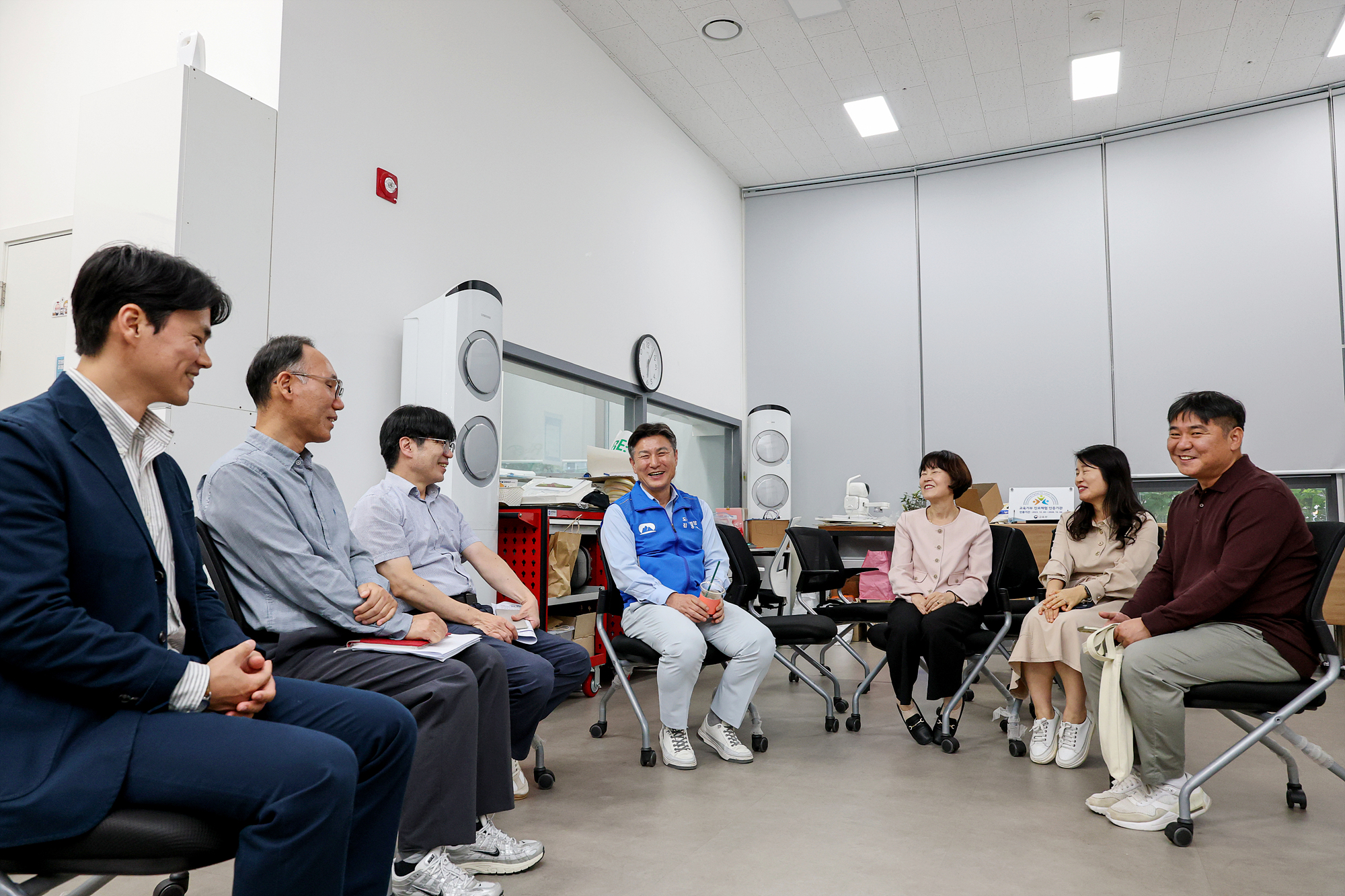 청년진로정책박람회 시상식 및 소통의 시간 해당 썸네일입니다