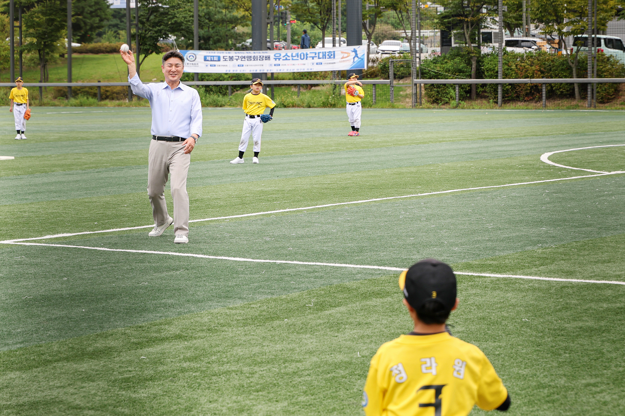도봉구연맹회장배 유소년 야구대회 해당 썸네일입니다