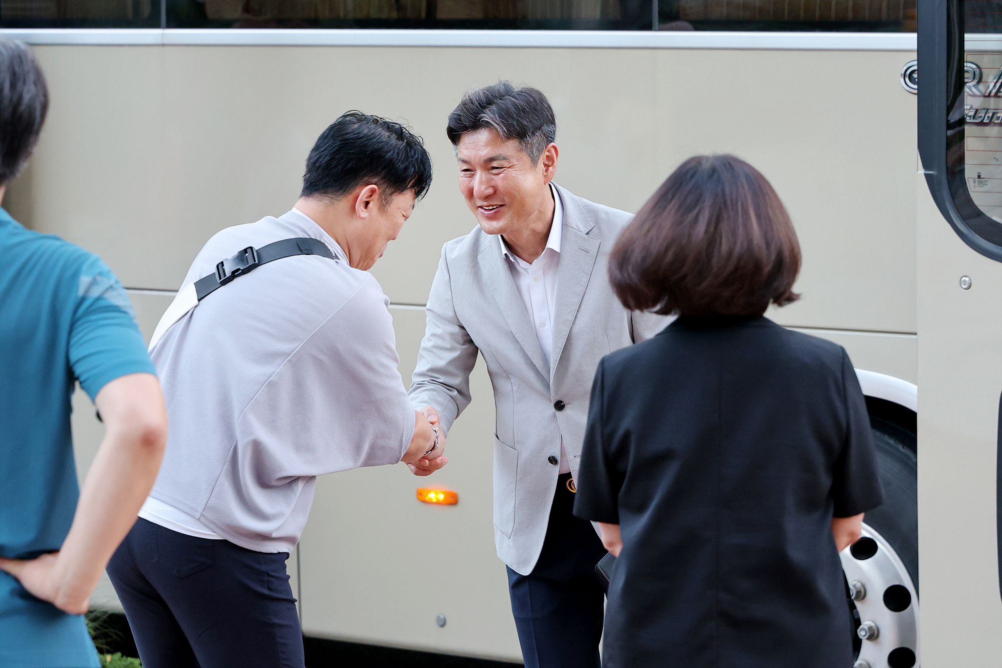 민주평통 워크숍 환송 해당 썸네일입니다
