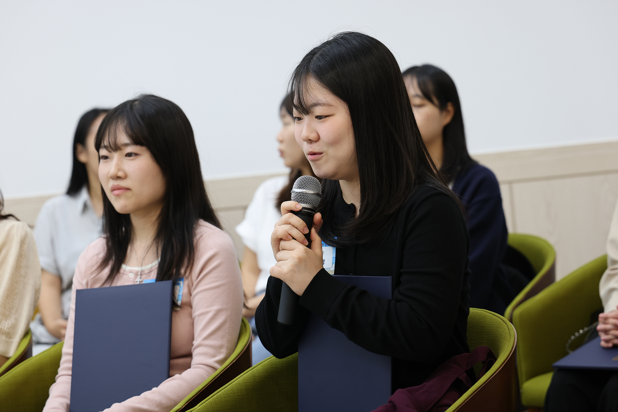 청년인턴 수료식 및 간담회 해당 썸네일입니다