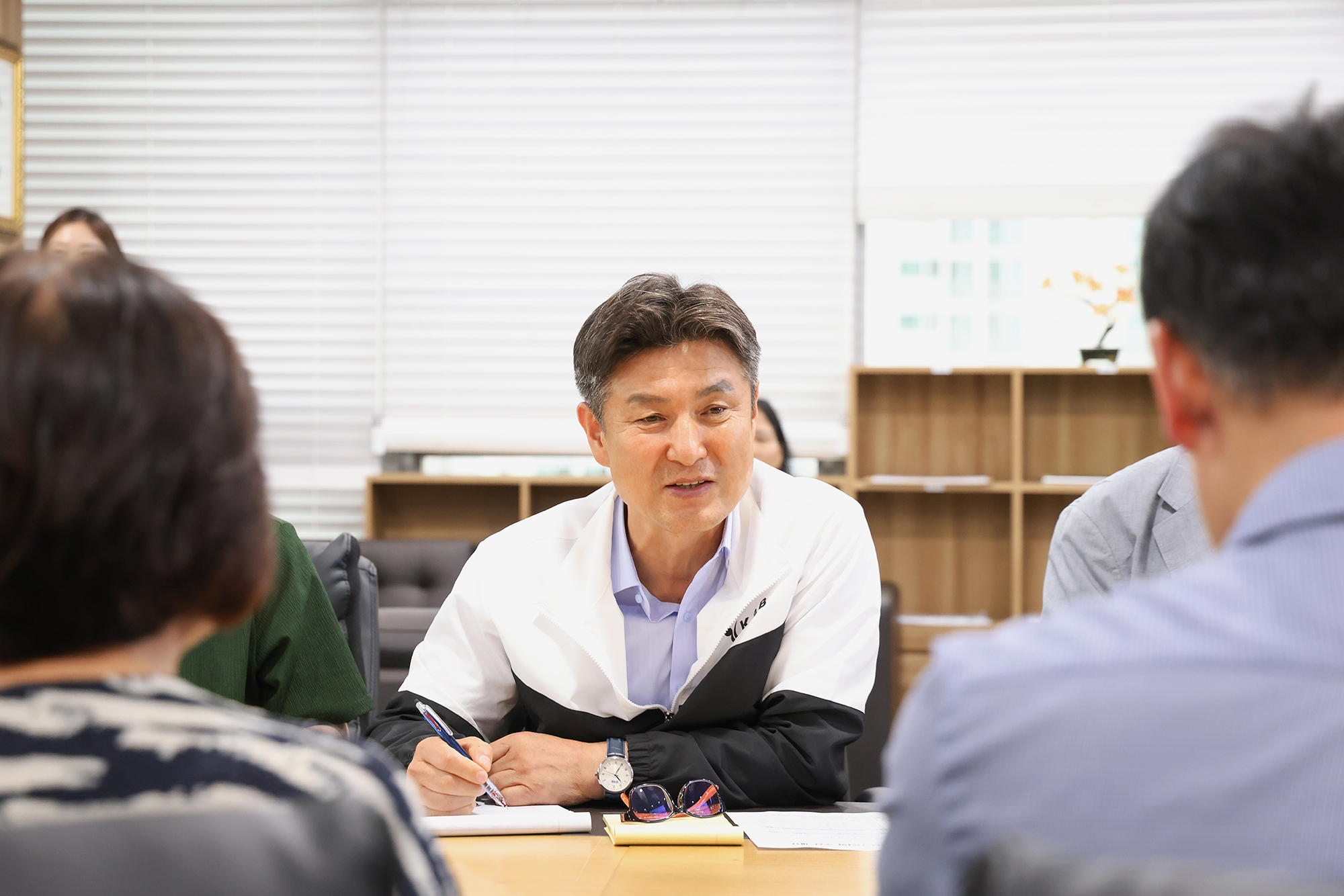아파트 봉사단 차담회 해당 썸네일입니다