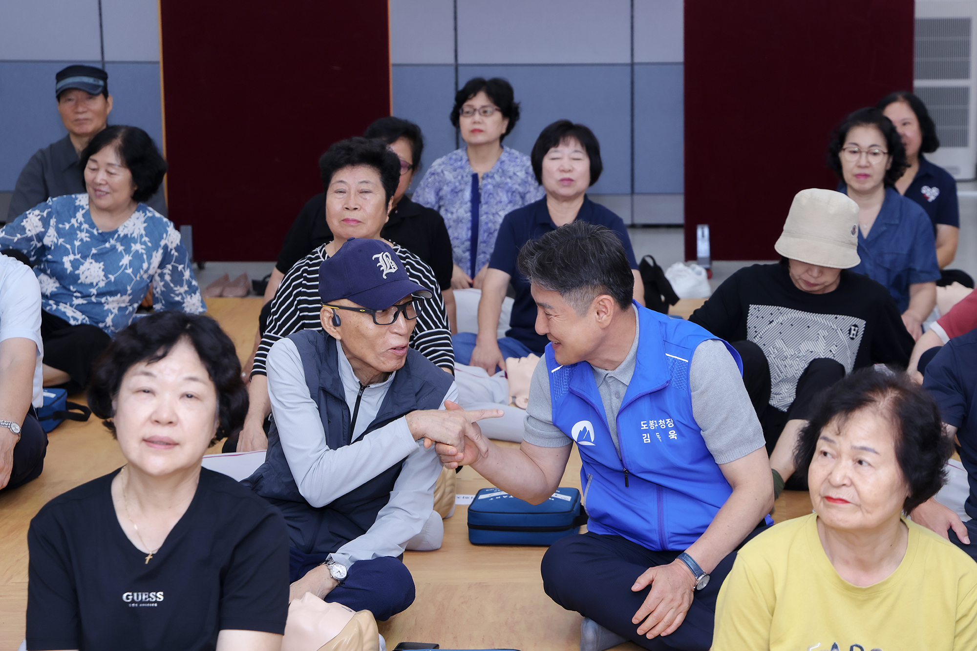 자원봉사자 심폐소생술 교육 해당 썸네일입니다