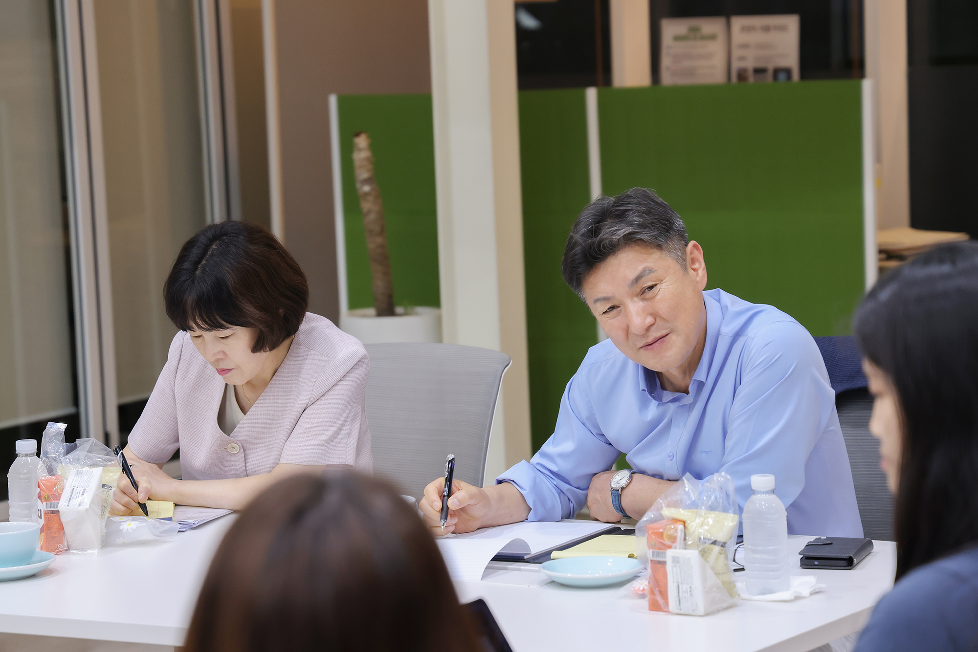 청년모아 팝업 해당 썸네일입니다
