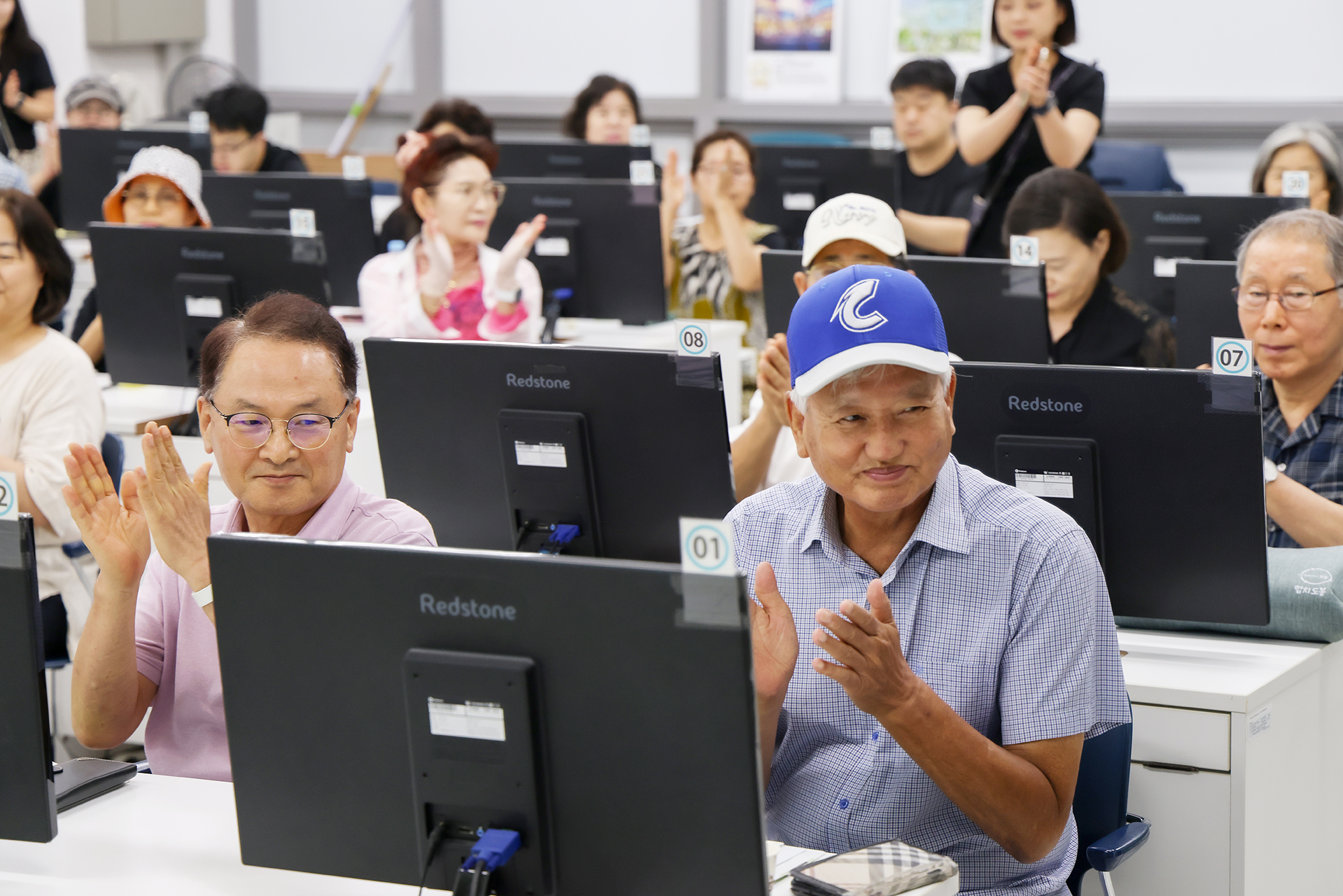 자원봉사자 역량강화교육 해당 썸네일입니다