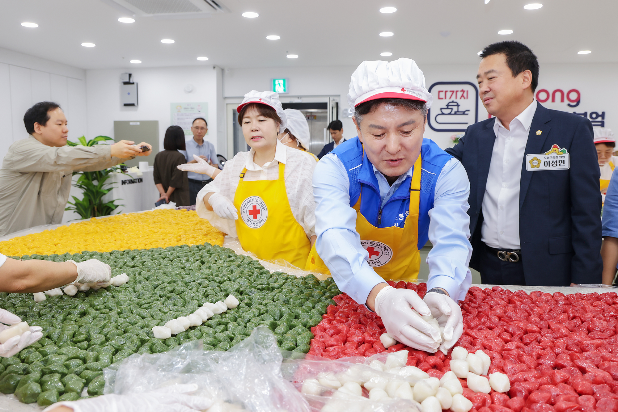 적십자봉사회 송편나눔 행사 해당 썸네일입니다