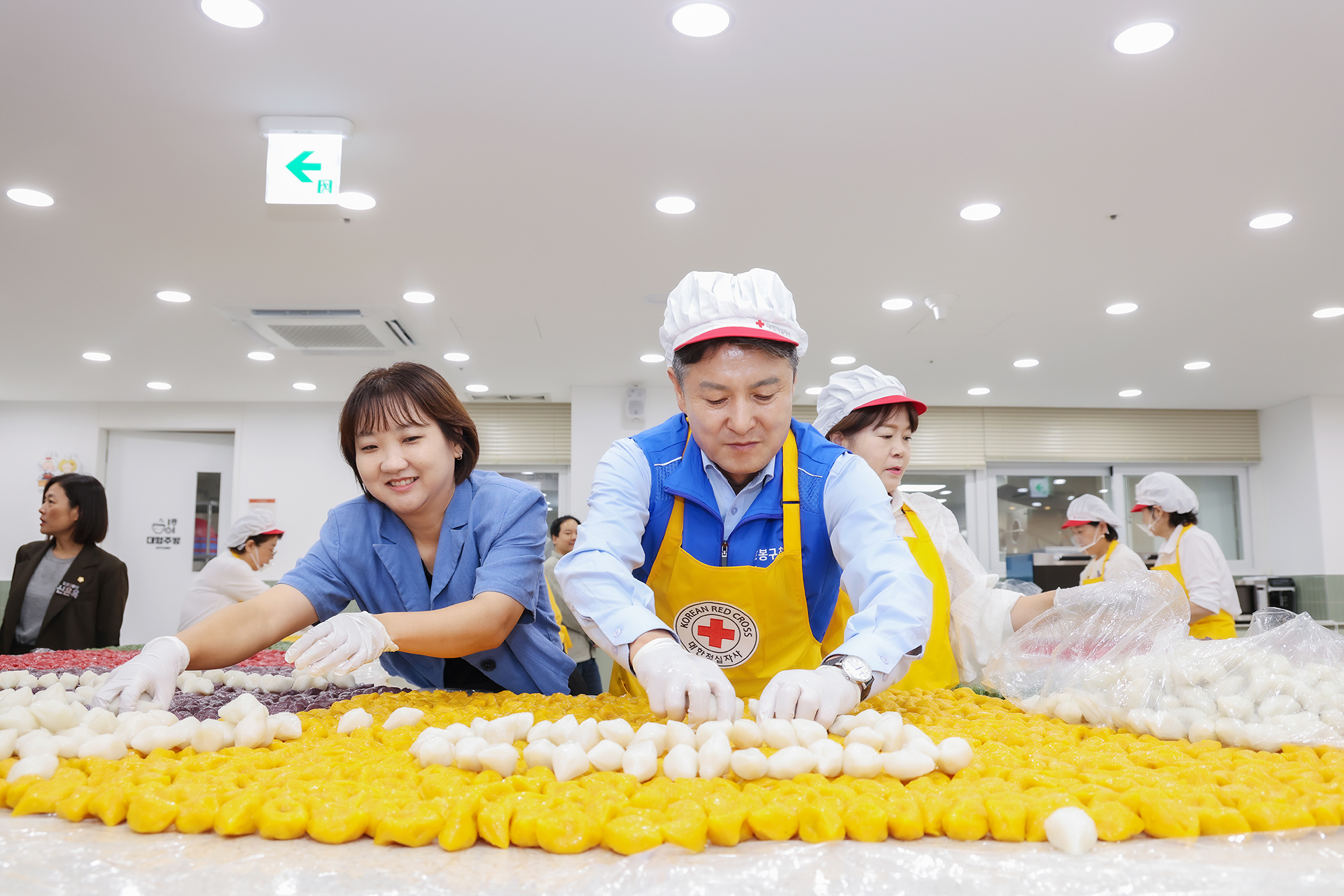 적십자봉사회 송편나눔 행사 해당 썸네일입니다