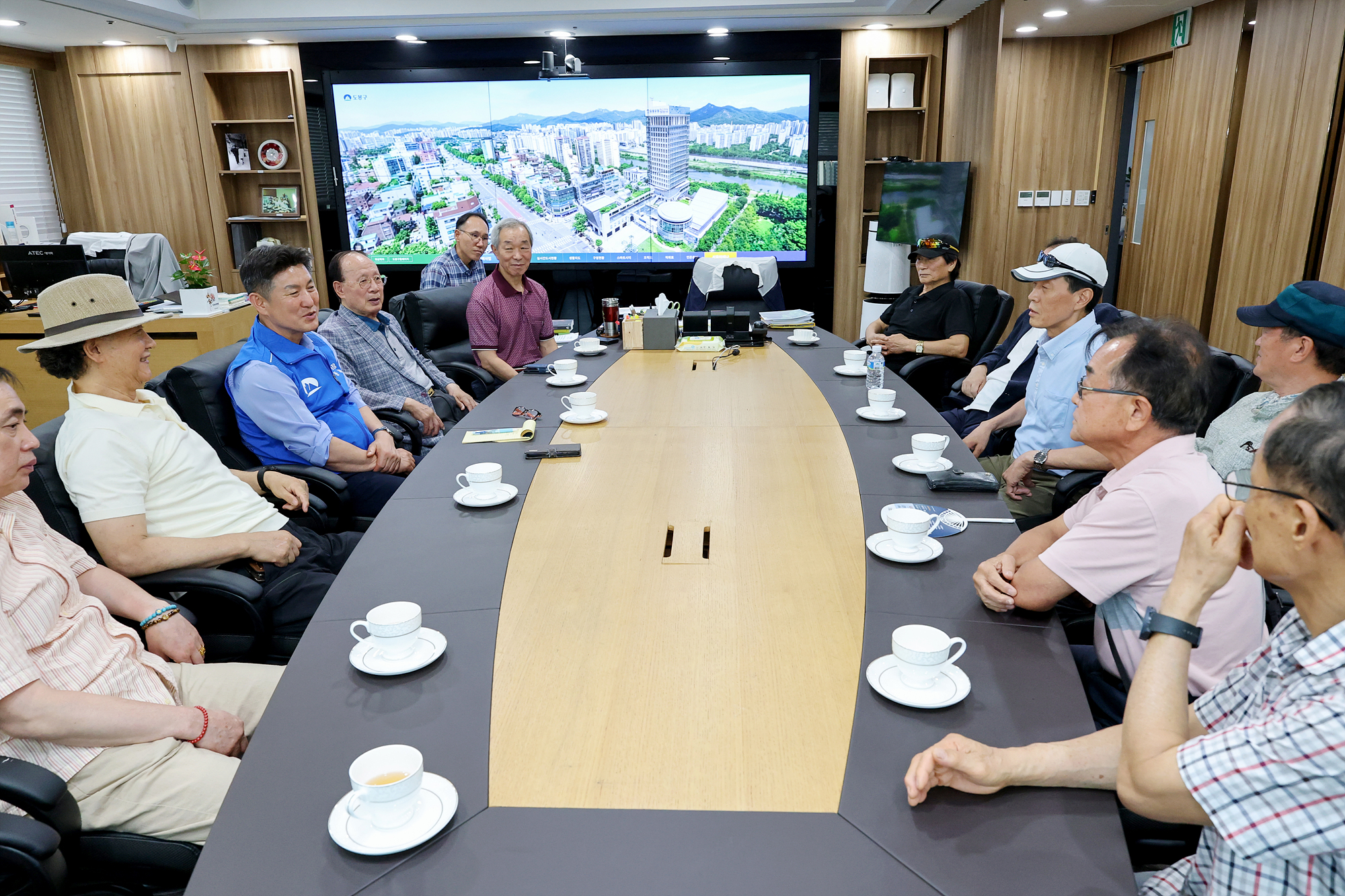세심천 동우회 간담회 해당 썸네일입니다