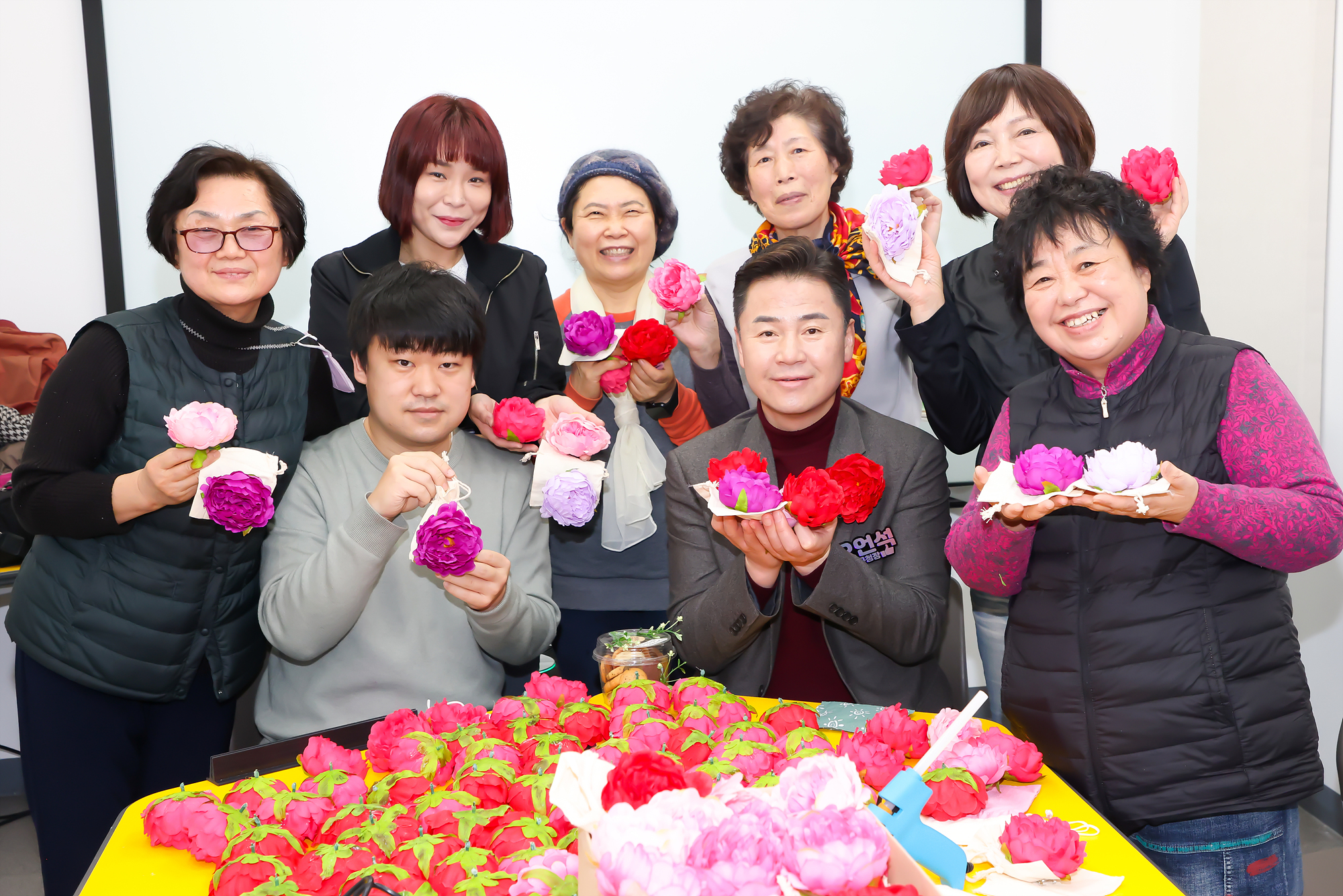 빛축제 행사지원 자원봉사자 격려 해당 썸네일입니다