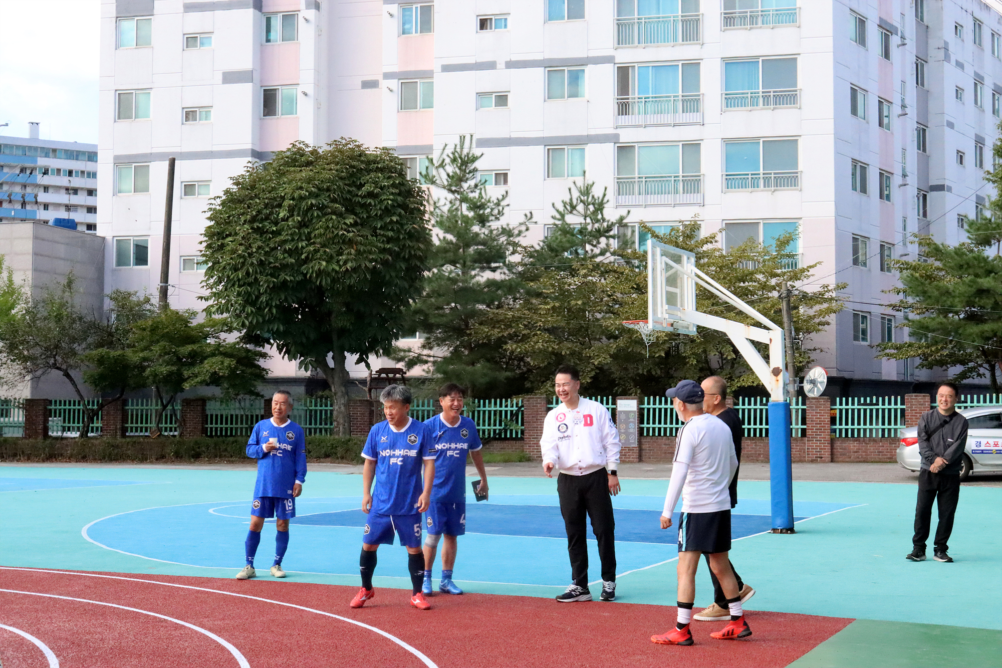 노해 축구회 격려