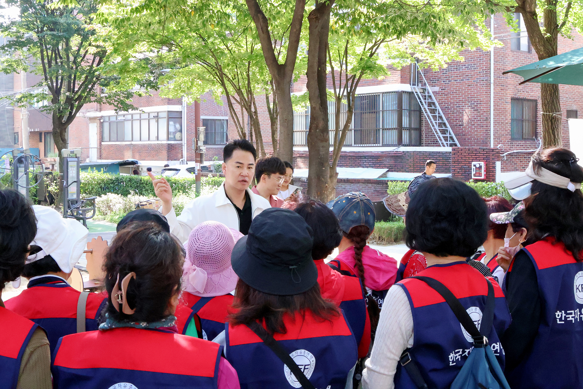 자유총연맹 도봉구지회 대한민국 새단장 캠페인