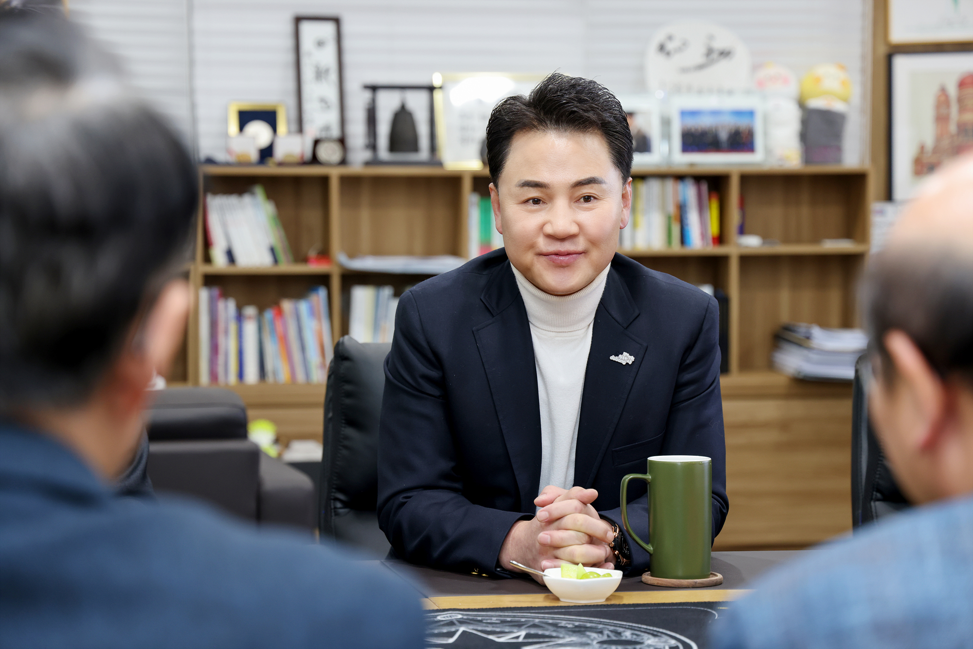 바로선병원 성금 전달식 해당 이미지 입니다