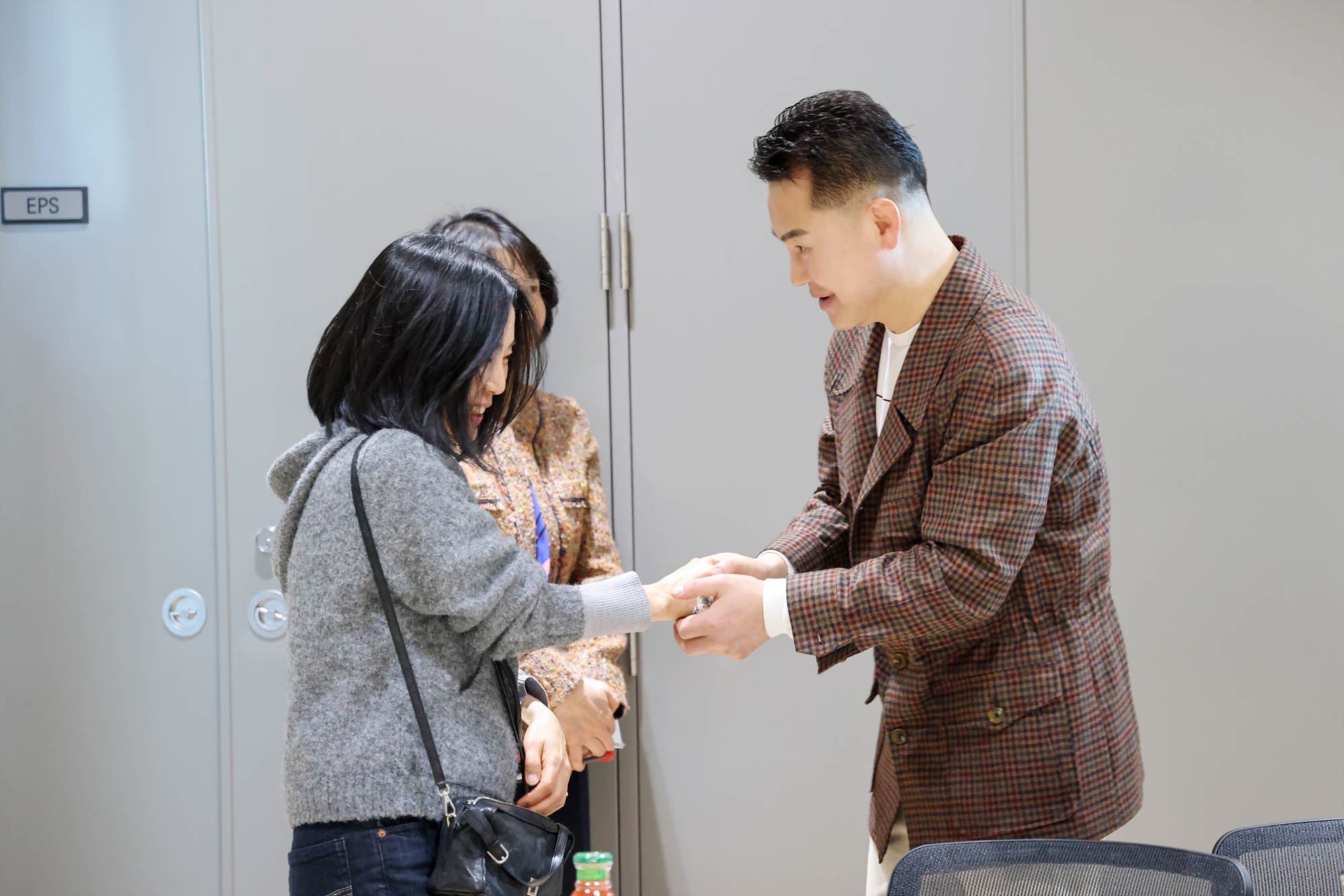 초안산 분묘군 관련 주민간담회 해당 이미지 입니다