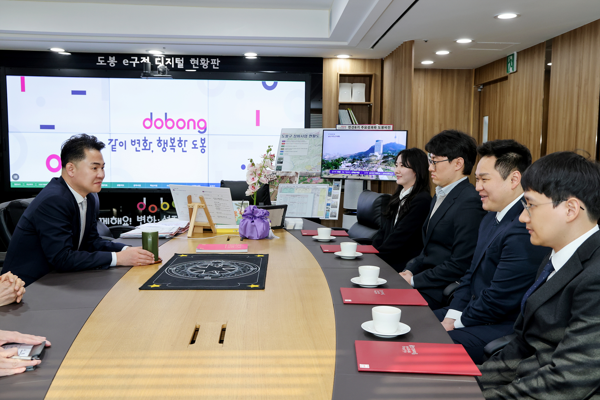 기술직 임용장 수여식 해당 이미지 입니다