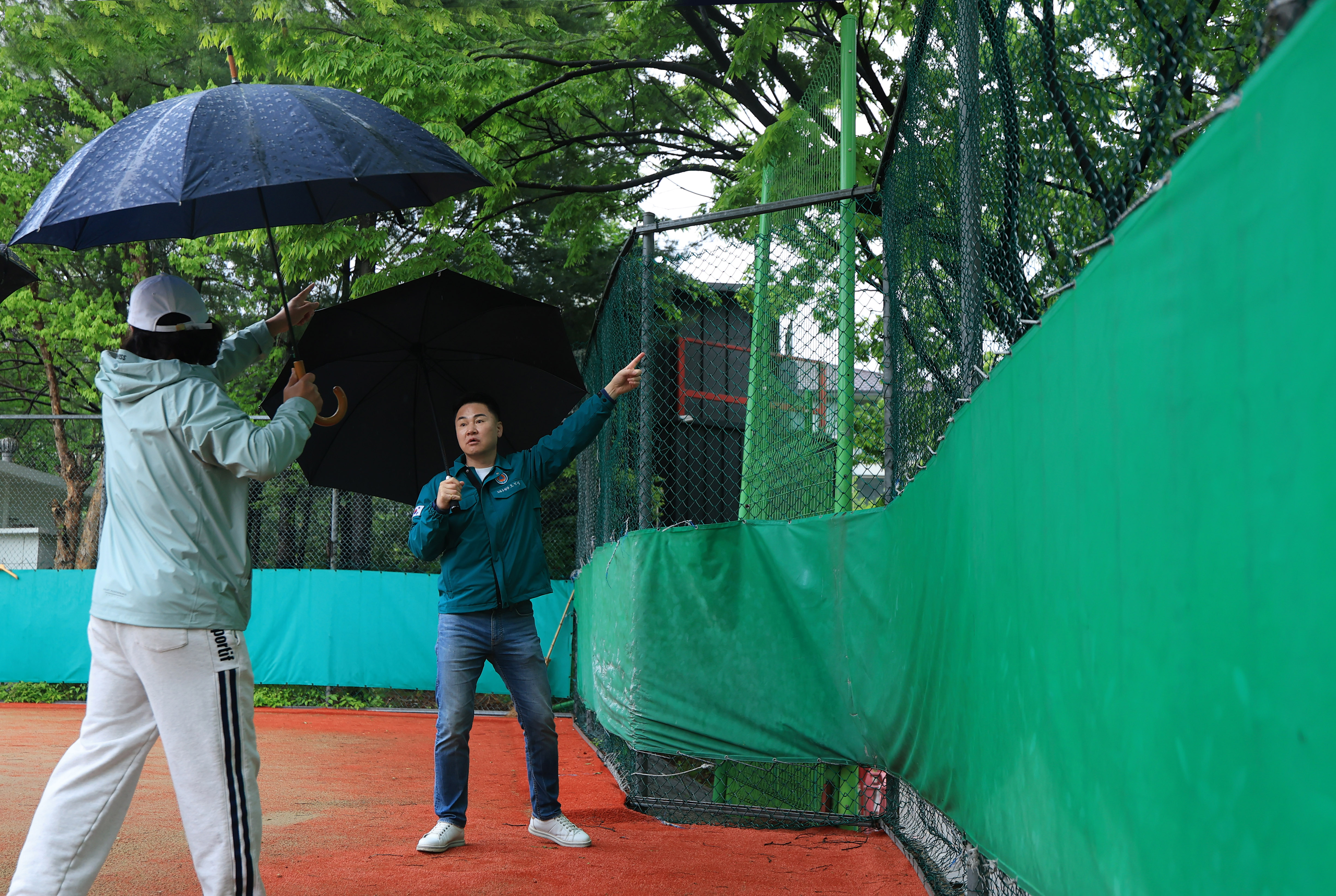 창골 테니스장 인조잔디 재개장