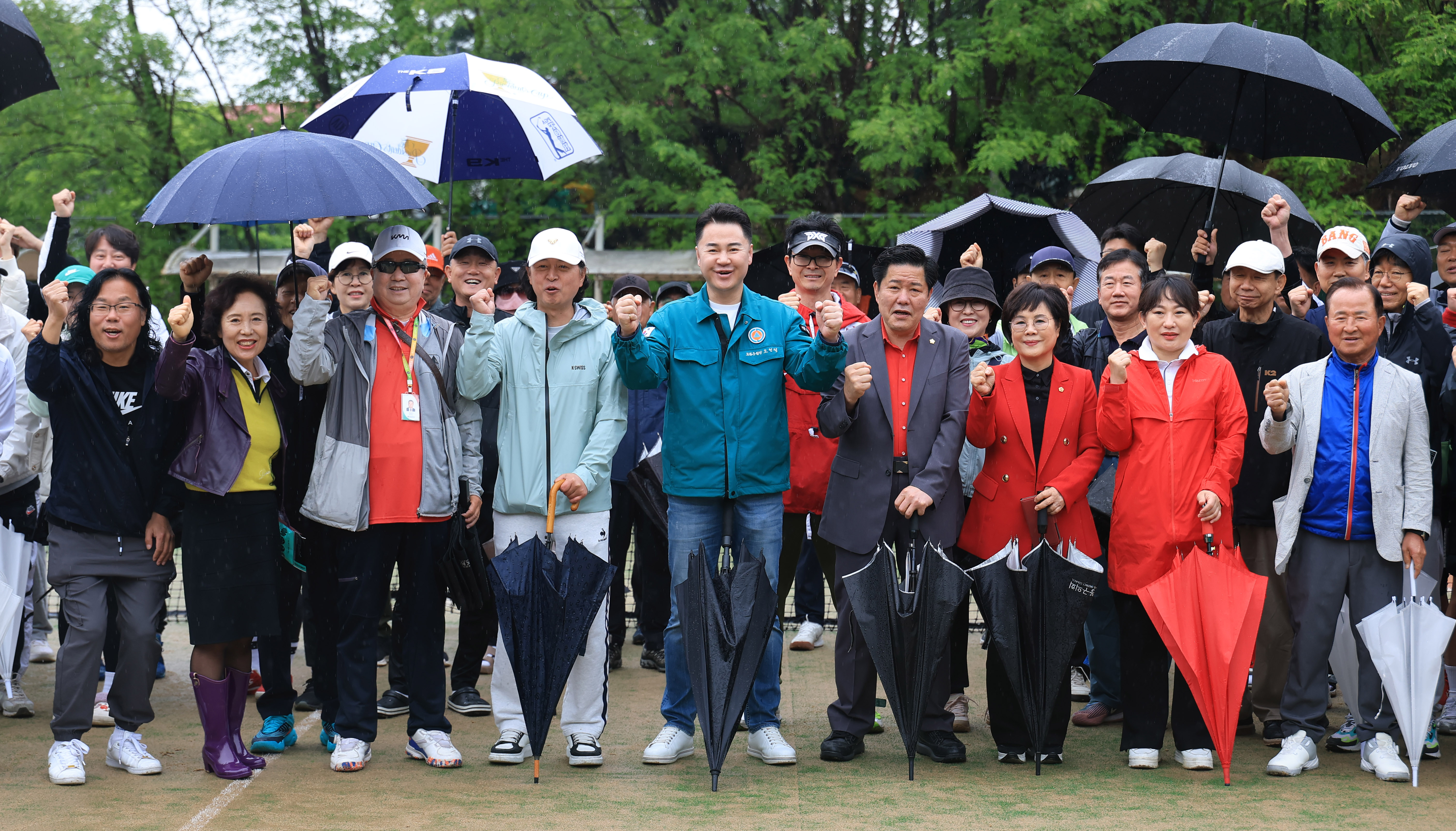 창골 테니스장 인조잔디 재개장