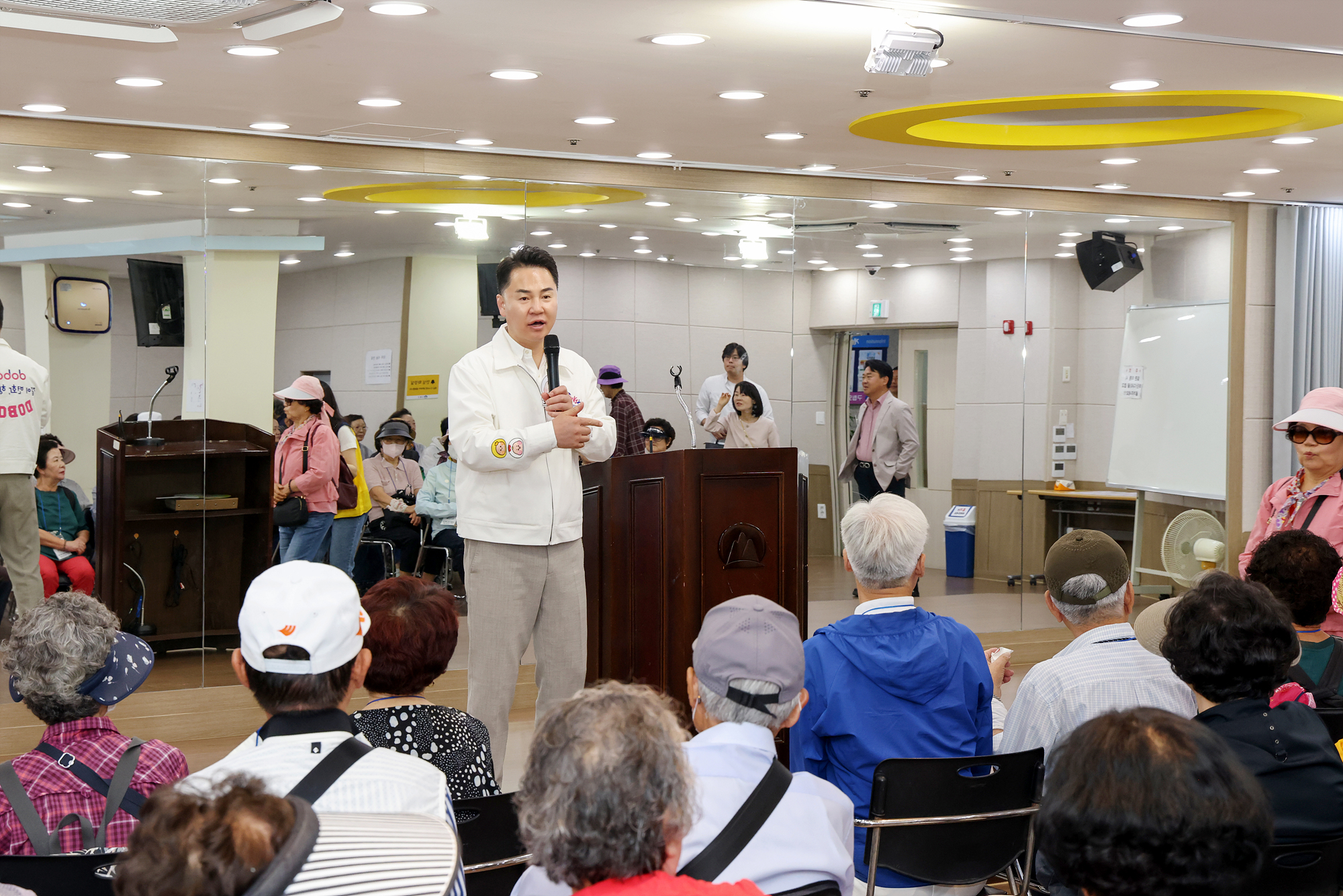 일자리사업 문화활동 환송 해당 이미지 입니다