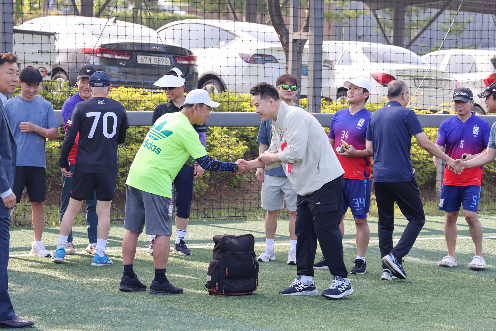 도봉구 자문위원장기 축구 대회 해당 이미지 입니다