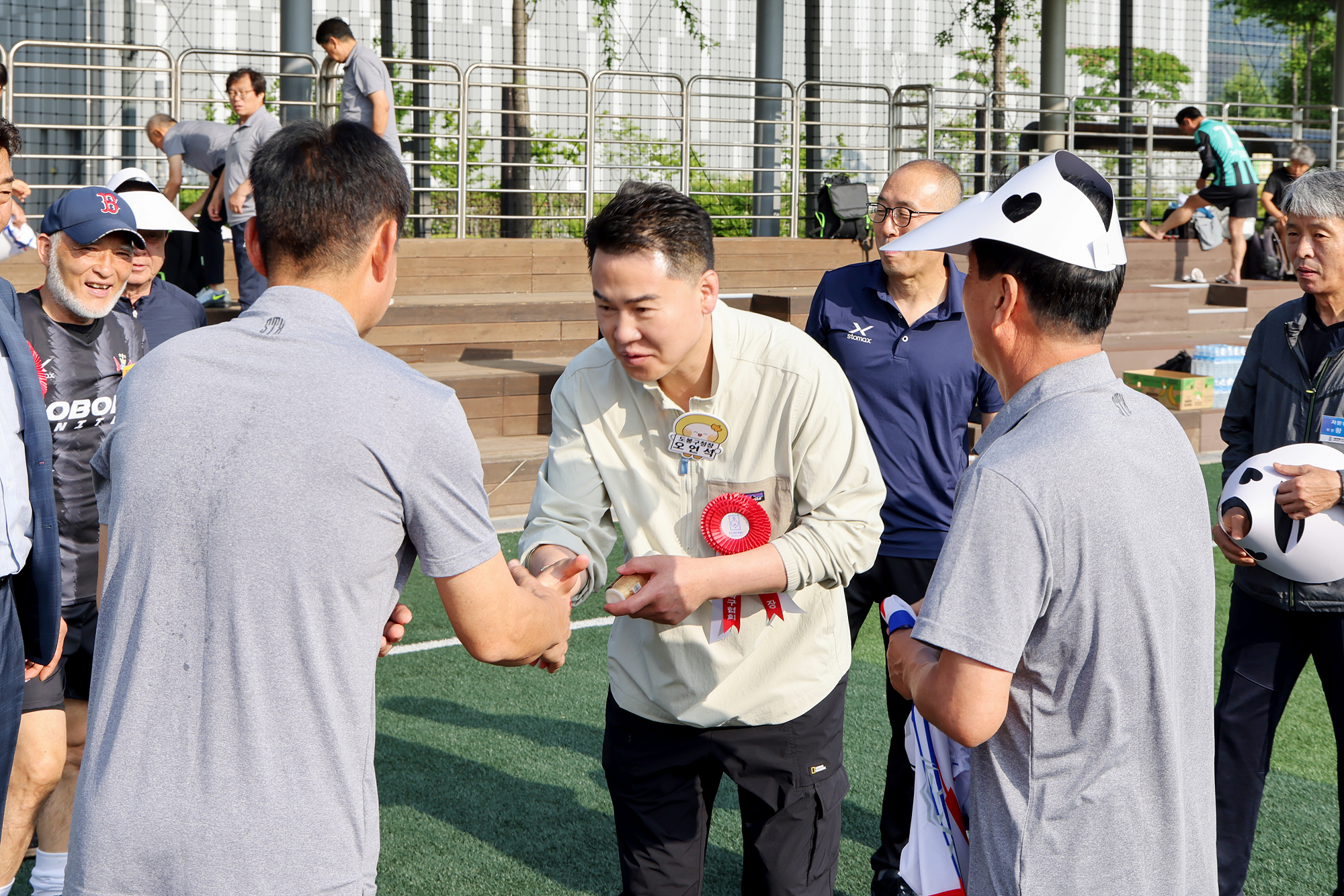 도봉구 자문위원장기 축구 대회 해당 이미지 입니다