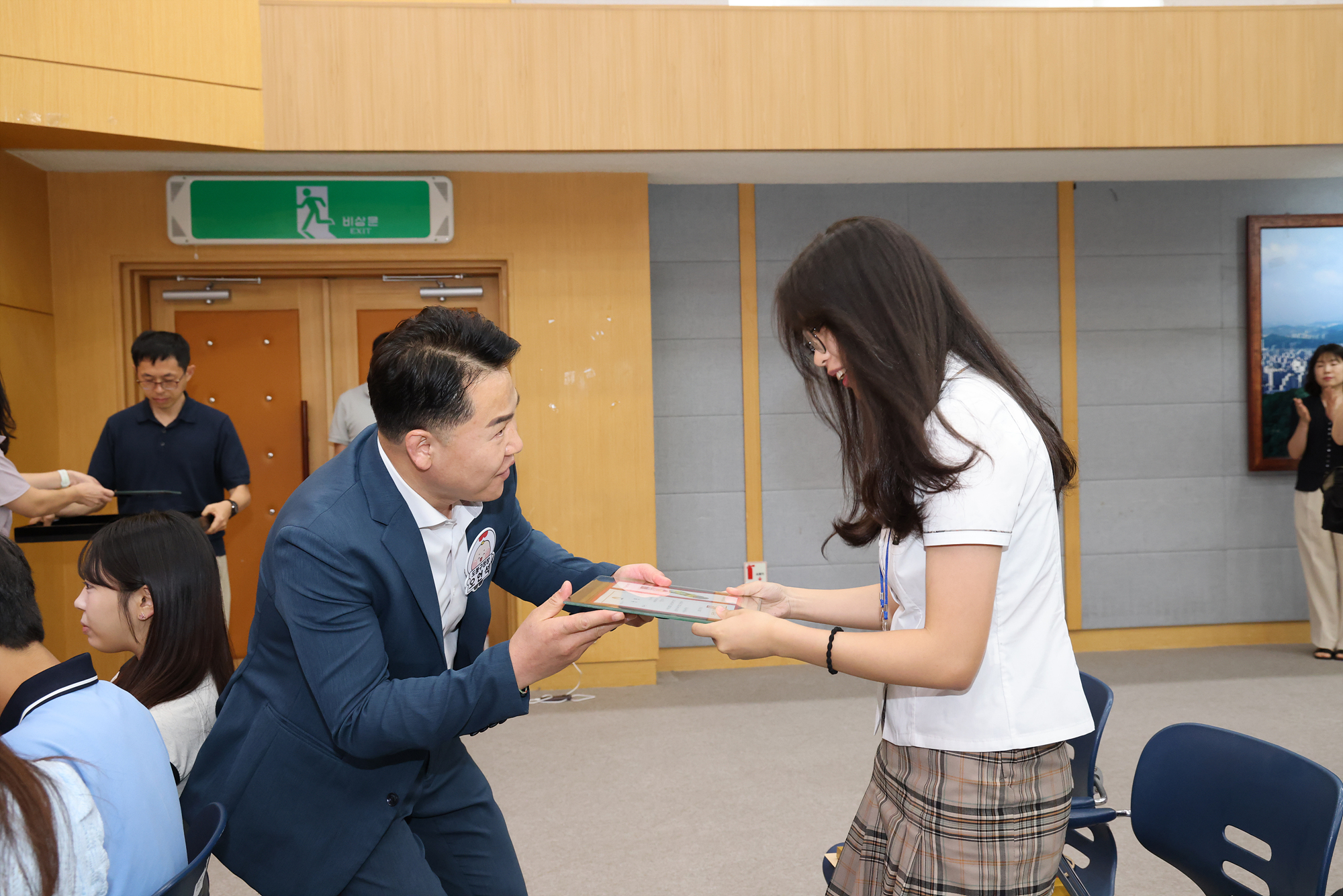 도봉 양말 디자인 그림 공모전 시상식(사진 찾기) 해당 이미지 입니다