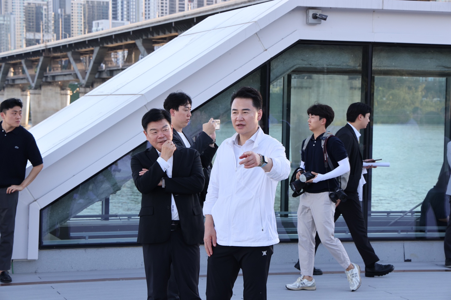 한강버스 시승 행사