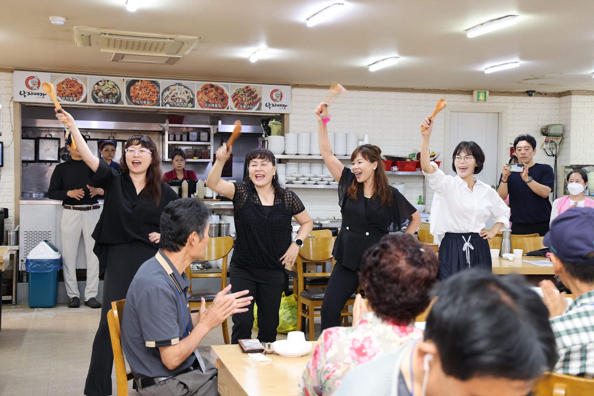 창3동 어르신 생신잔치