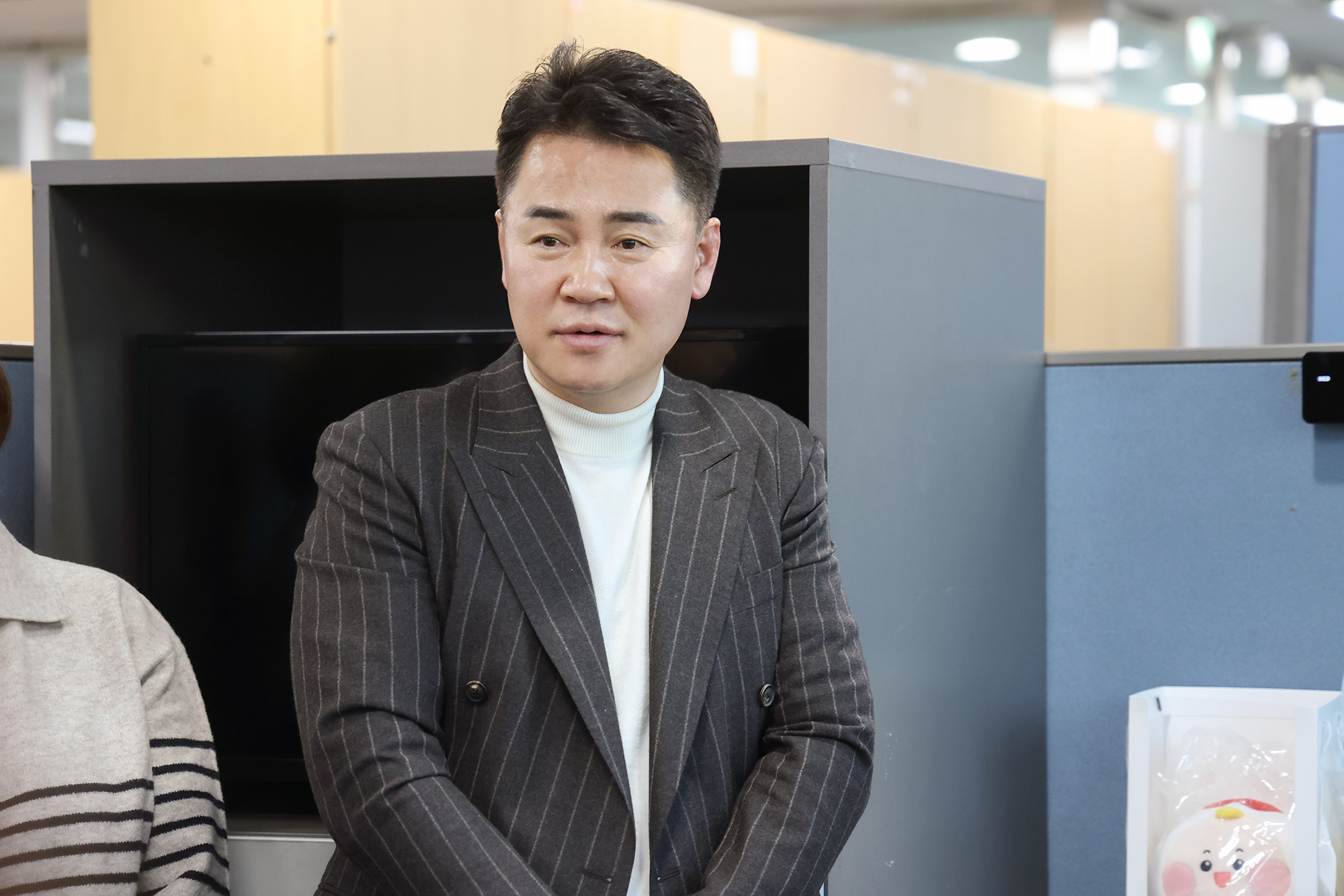 이달의 칭찬부서 격려 (교육지원과)