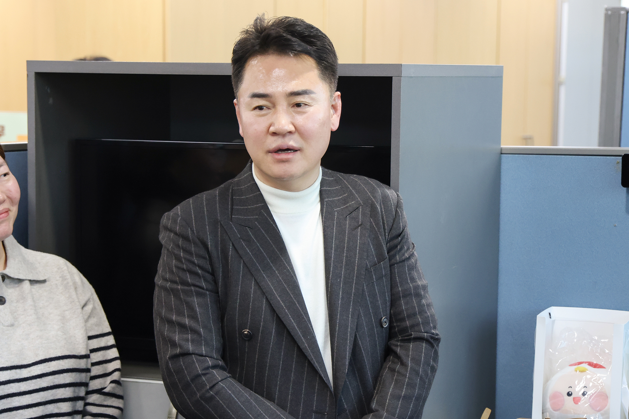 이달의 칭찬부서 격려 (교육지원과)