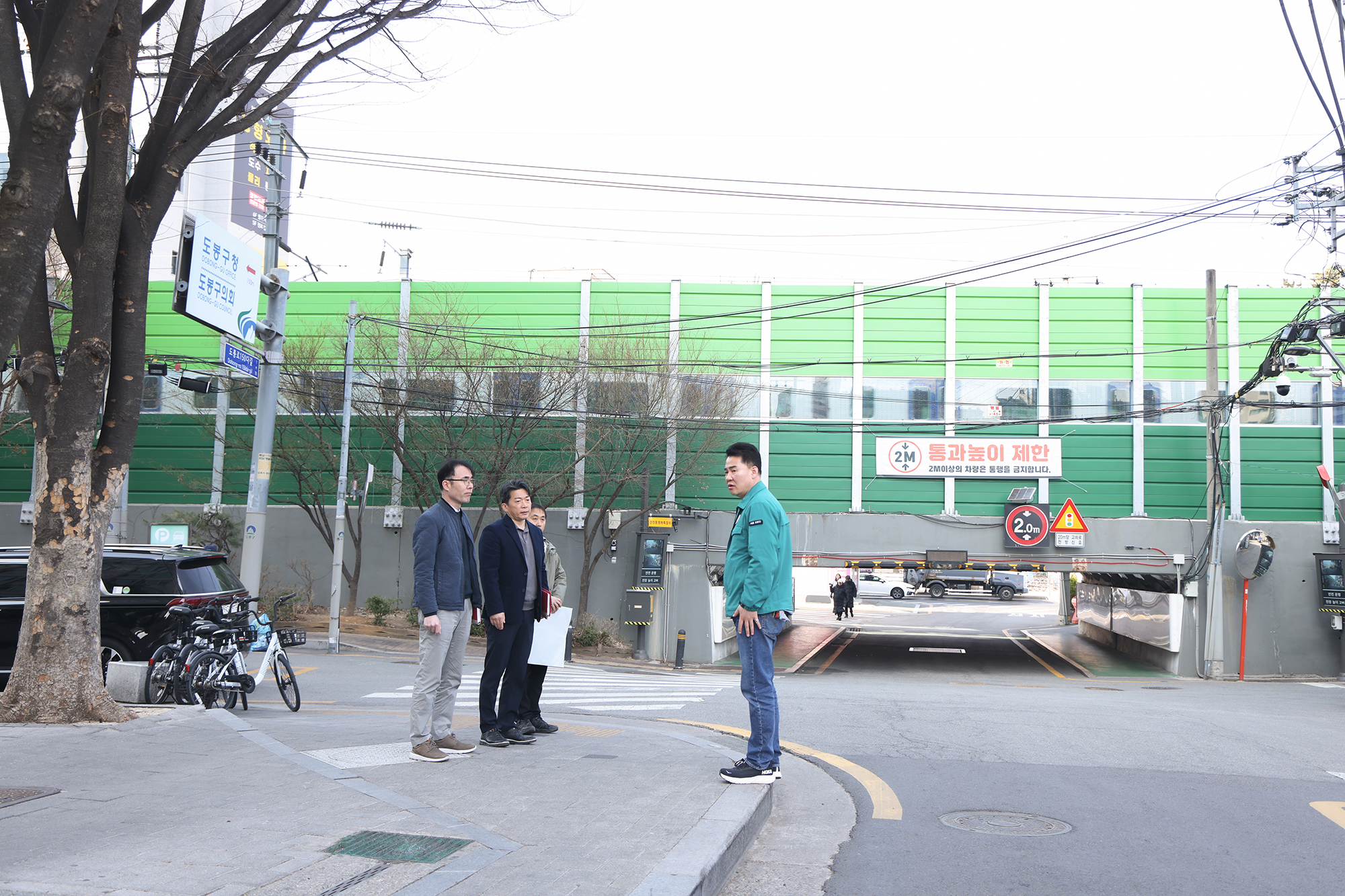 방학역 CCTV, 노점상 점검