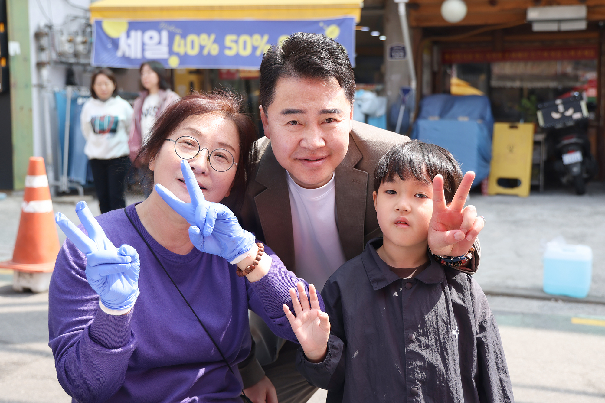 노해랑길 상점가 이웃돕기 바자회