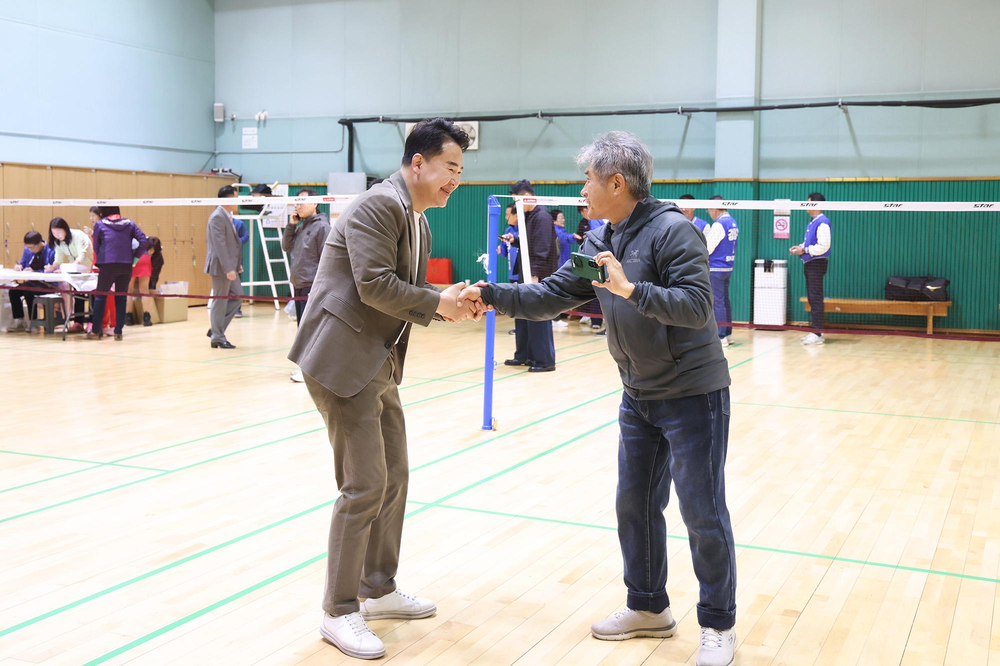 신창 배드민턴클럽 회장 이취임식