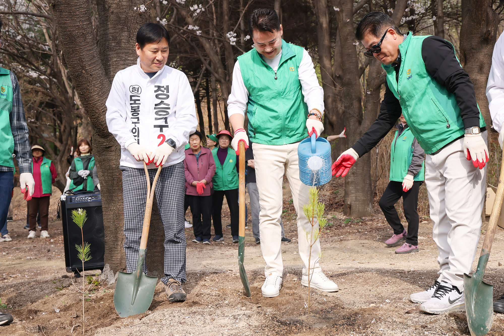 새마을운동 식목일 기념 나무심기 사업 