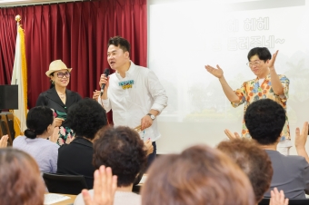 교양강좌 현장방문- 도봉2동 노래교실