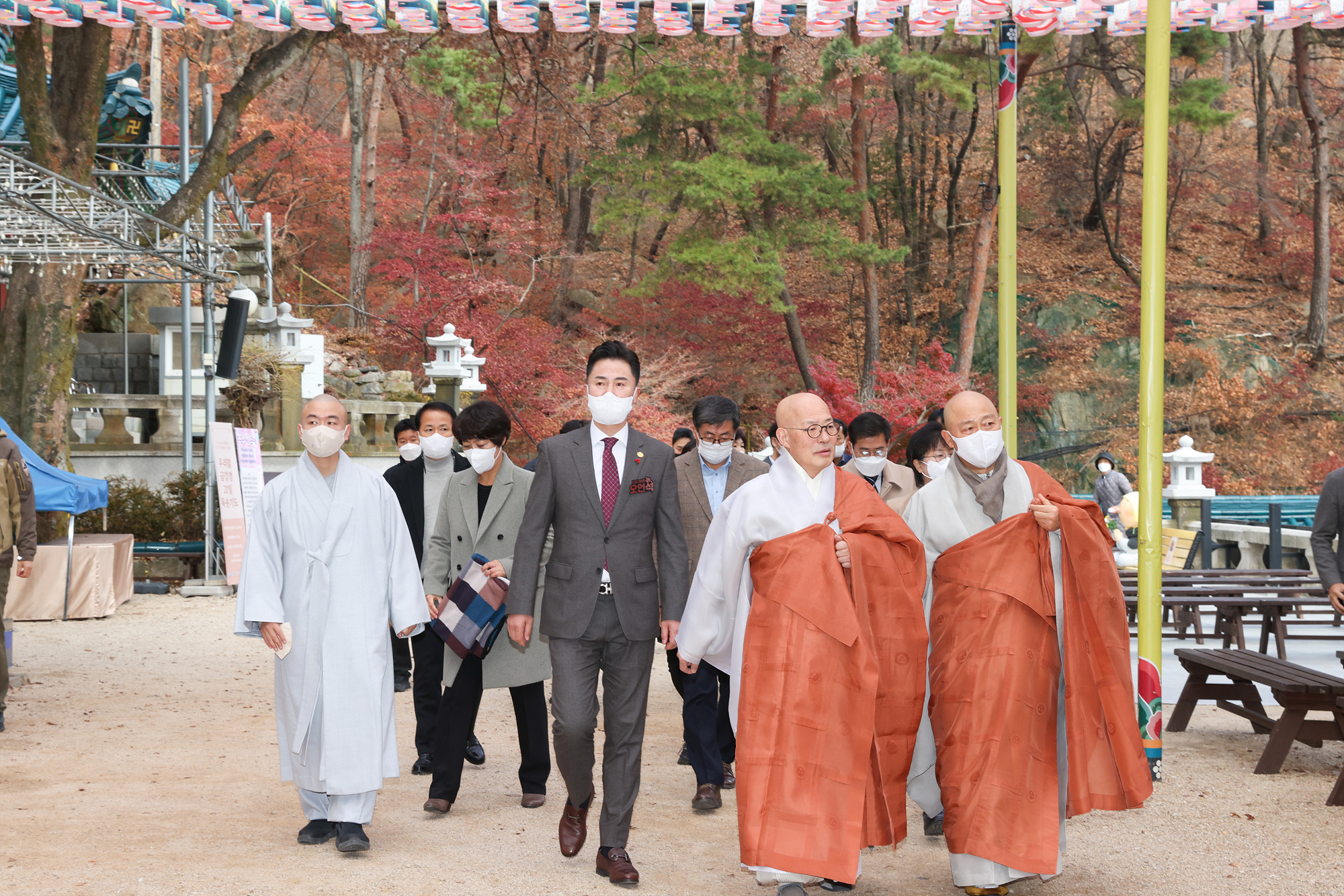 도선사 청담스님 다례제, 기부물품 전달식 