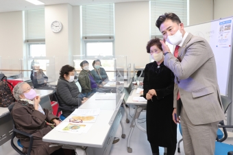 청춘만세 어르신 프로그램 현장방문