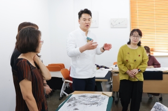 교양강좌 현장방문- 방학2동 수묵화