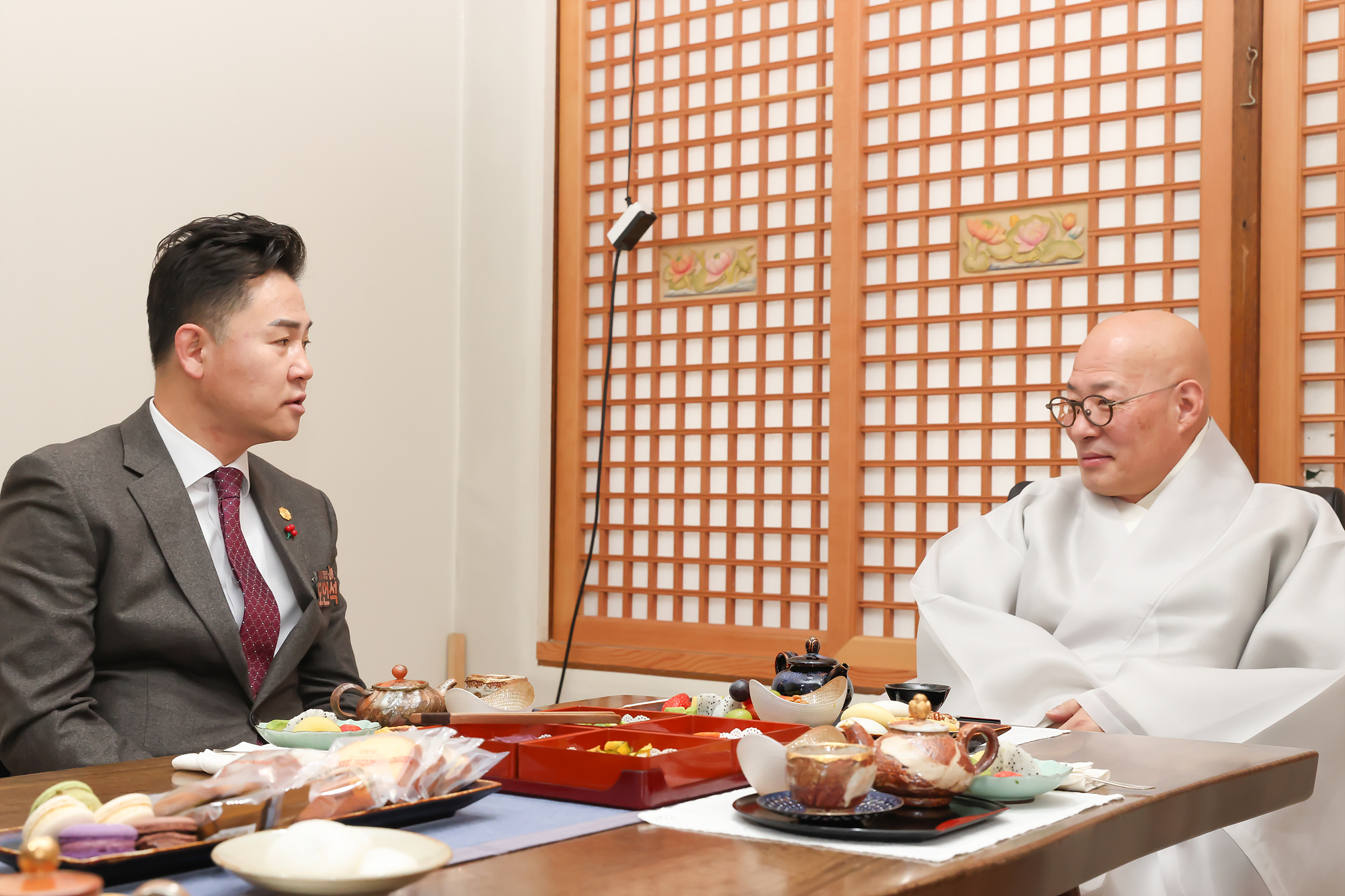 도선사 청담스님 다례제, 기부물품 전달식 