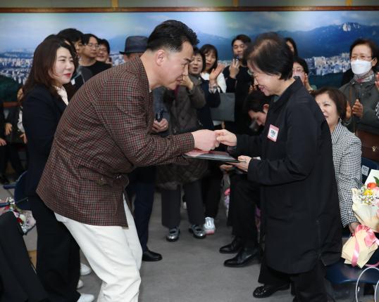 모범구민 표창장 수여식-3 해당 이미지 입니다